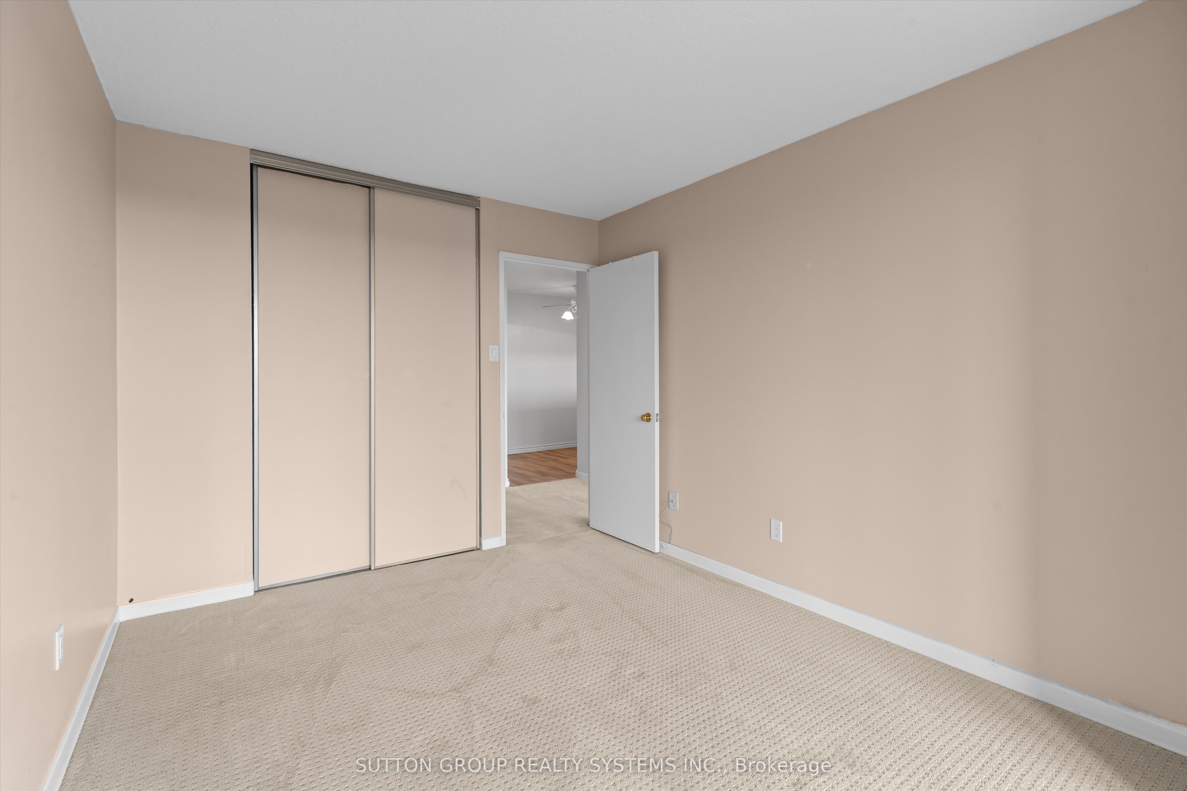 26 Hanover Road 609 Property Photo 10