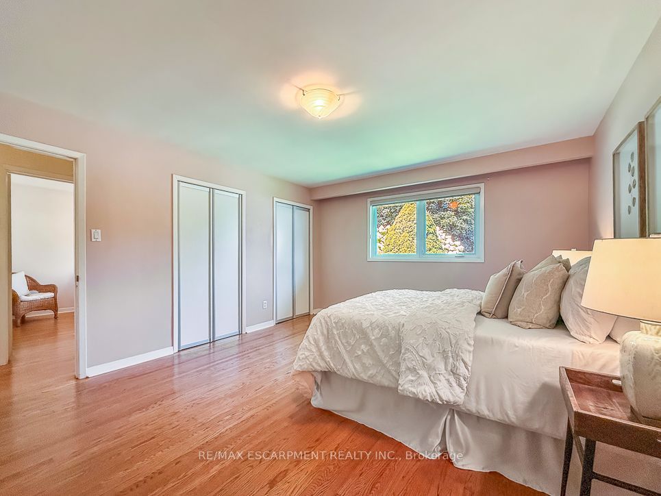 1320 Gatehouse Drive Property Photo 21
