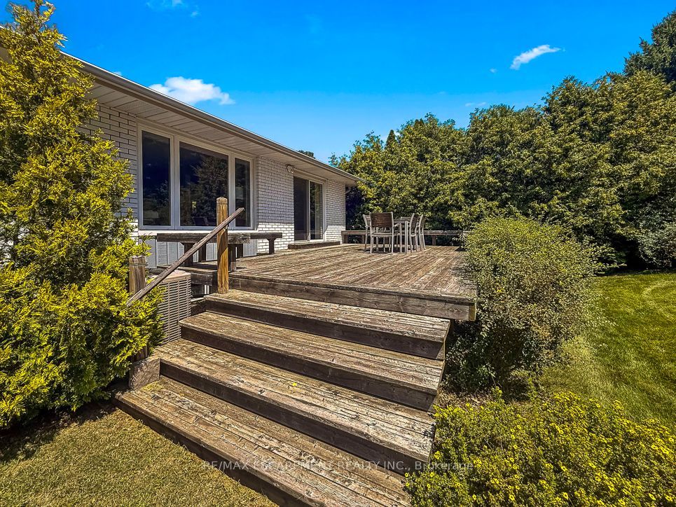 1320 Gatehouse Drive Property Photo 32