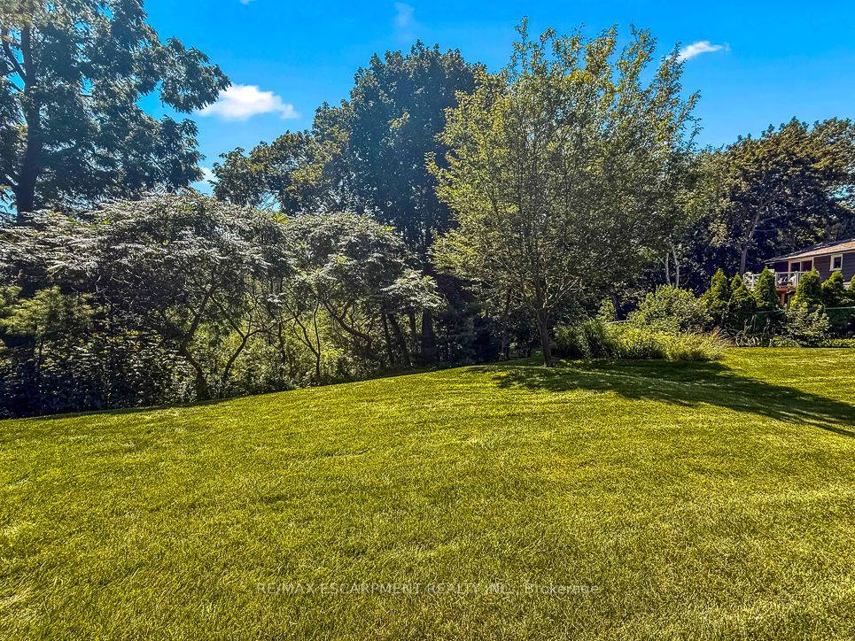 1320 Gatehouse Drive Property Photo 35