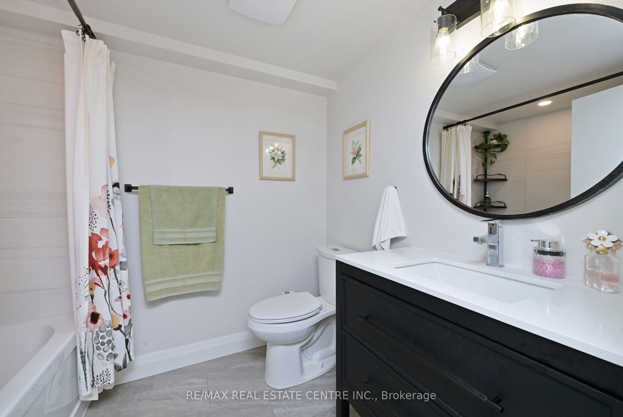 110 John Street Property Photo 20