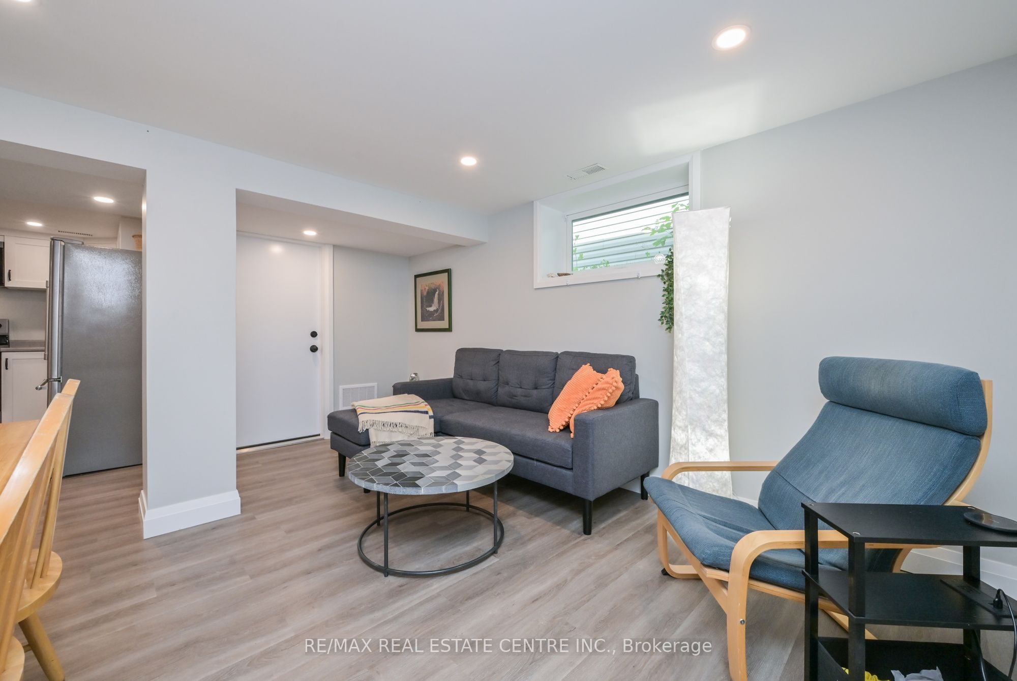 110 John Street Property Photo 21
