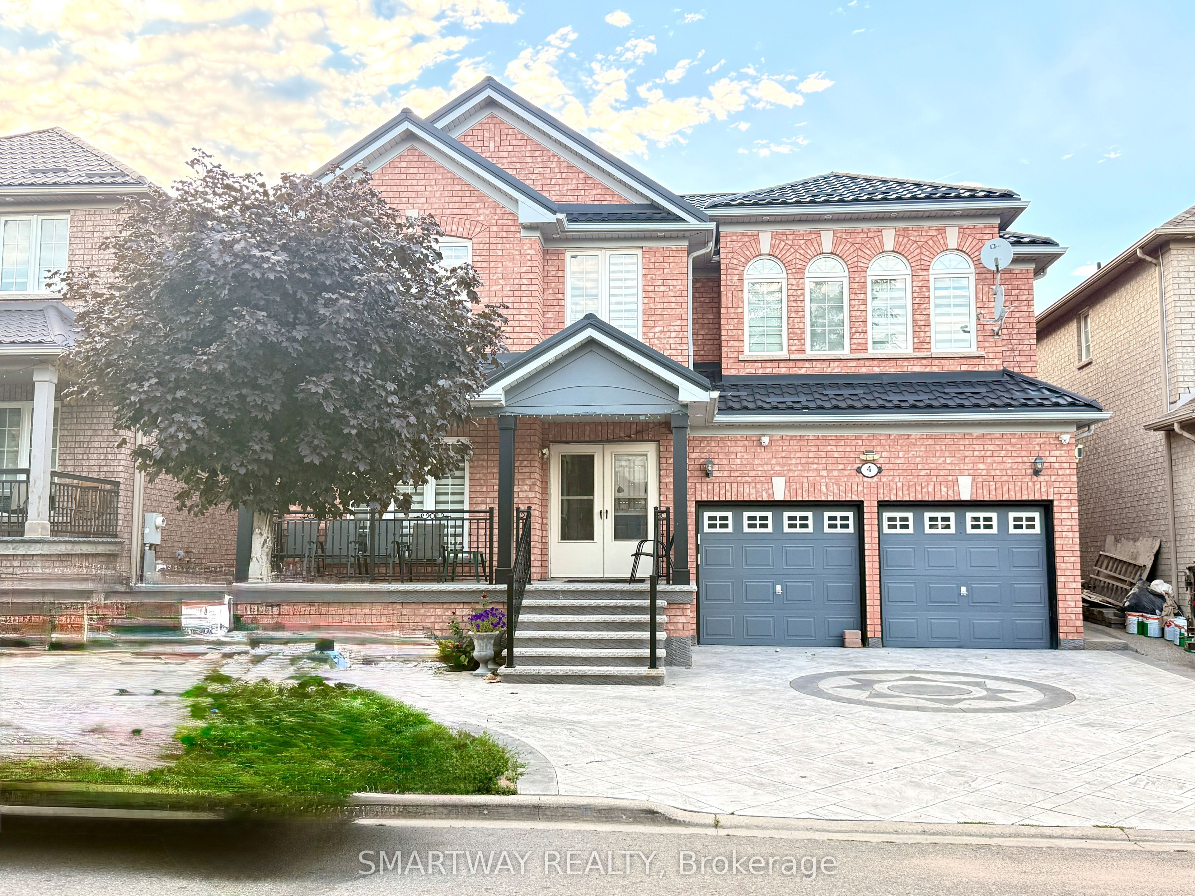4 E Blazing Star Drive Property Photo 1