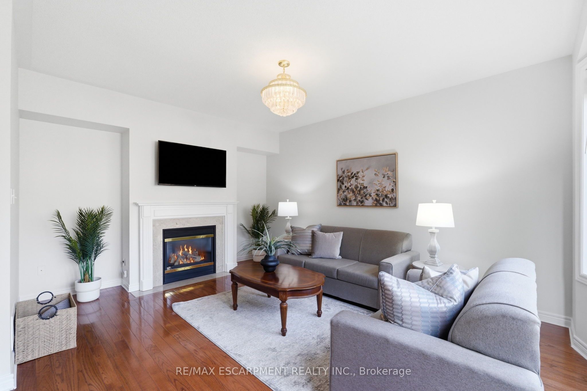 2241 Glazebrook Circle Property Photo 18