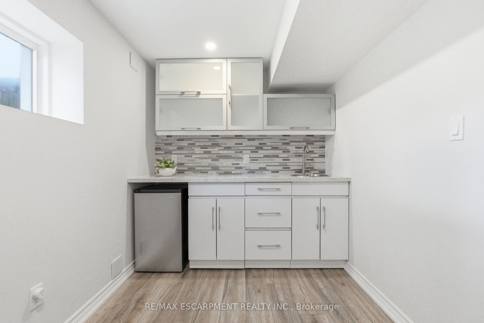 2241 Glazebrook Circle Property Photo 41