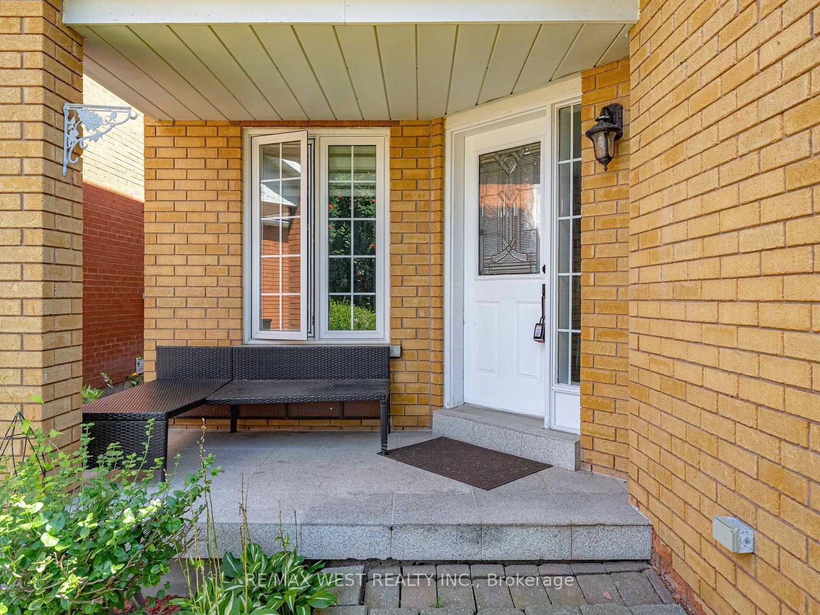 112 Jordan Drive Property Photo 4