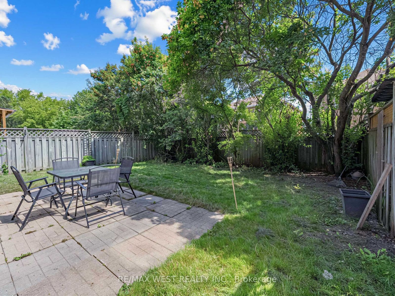 112 Jordan Drive Property Photo 37