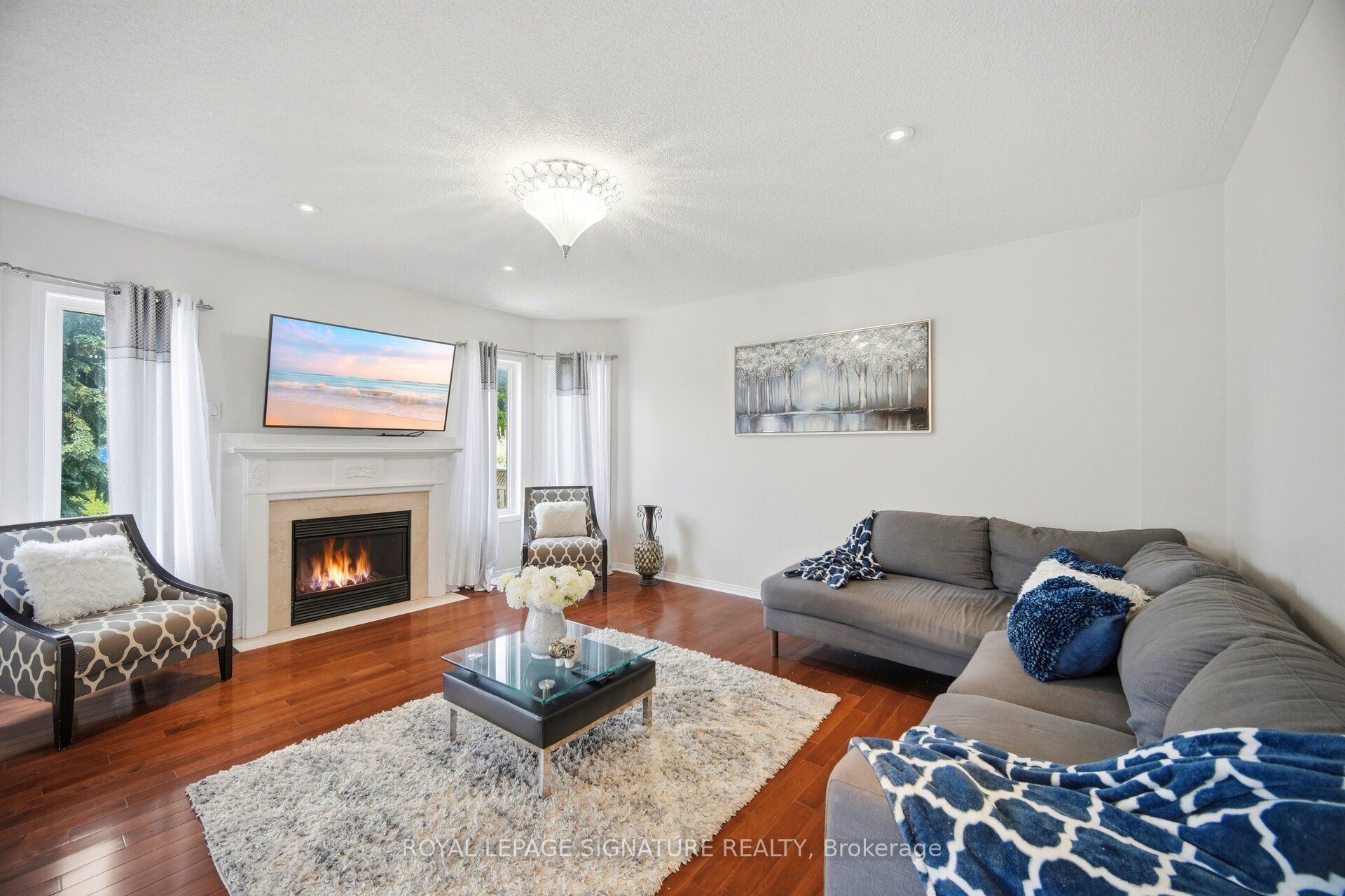 34 Nina Place N Property Photo 11