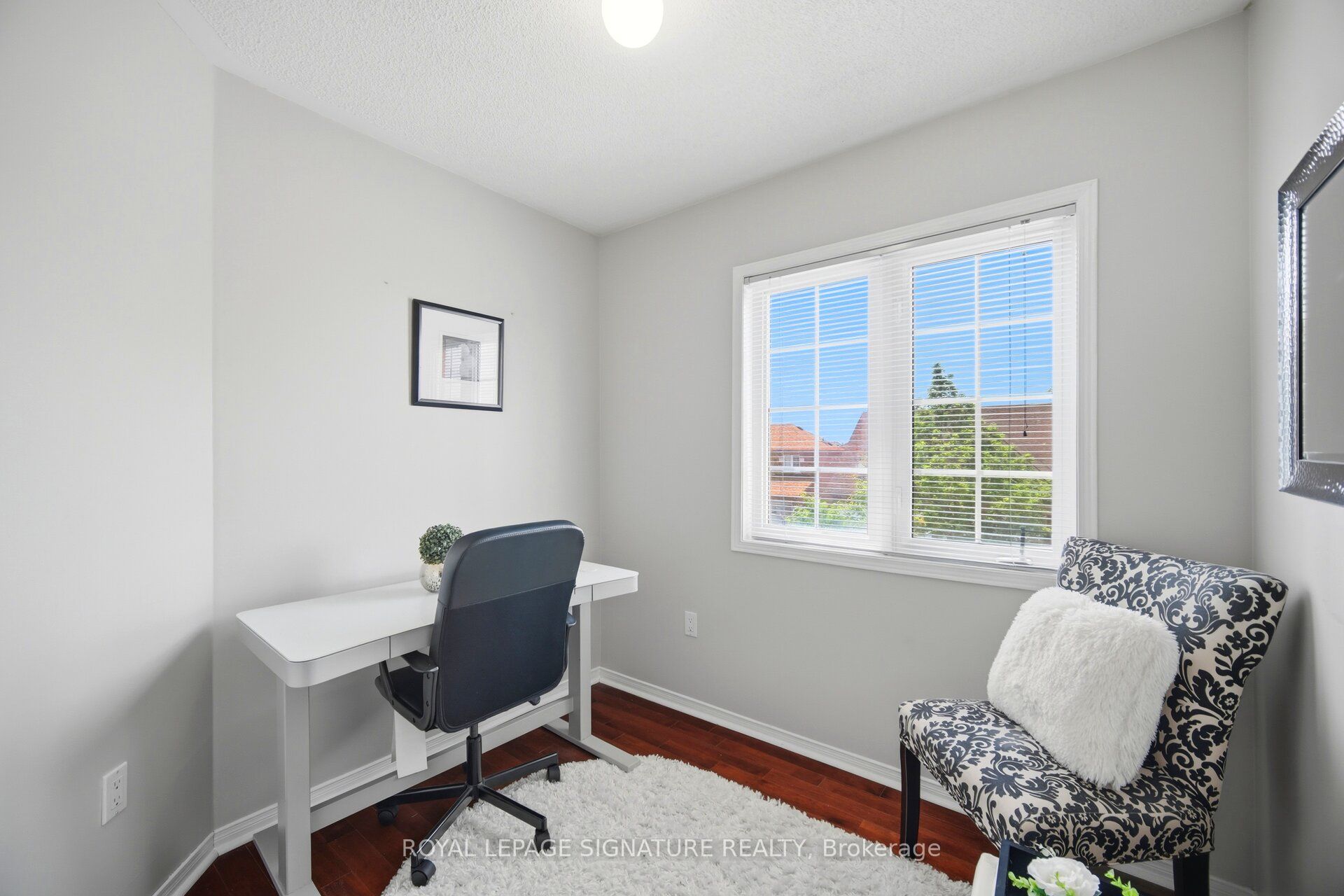 34 Nina Place N Property Photo 33