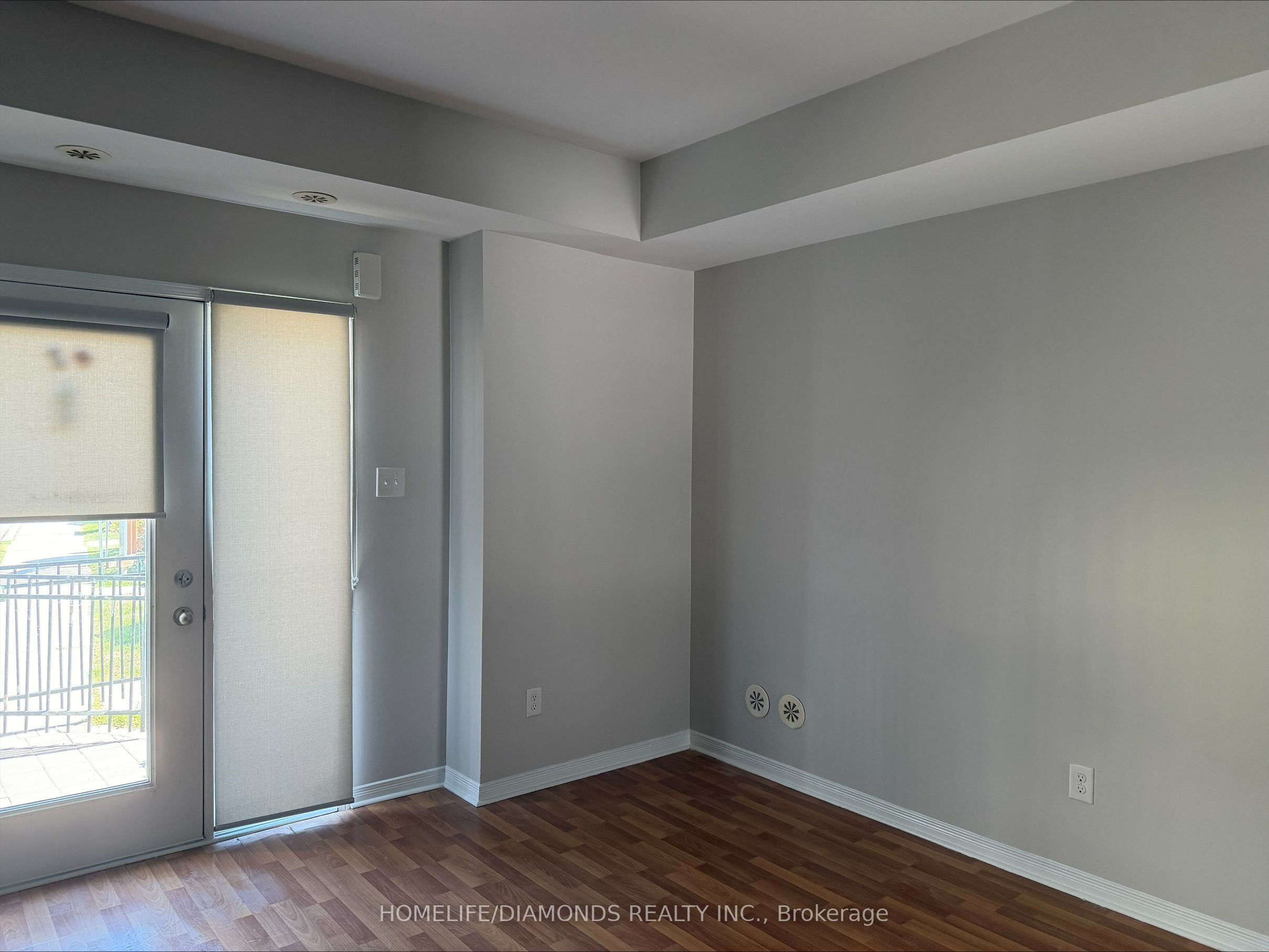 60 Fairwood Circle 149 Property Photo 6
