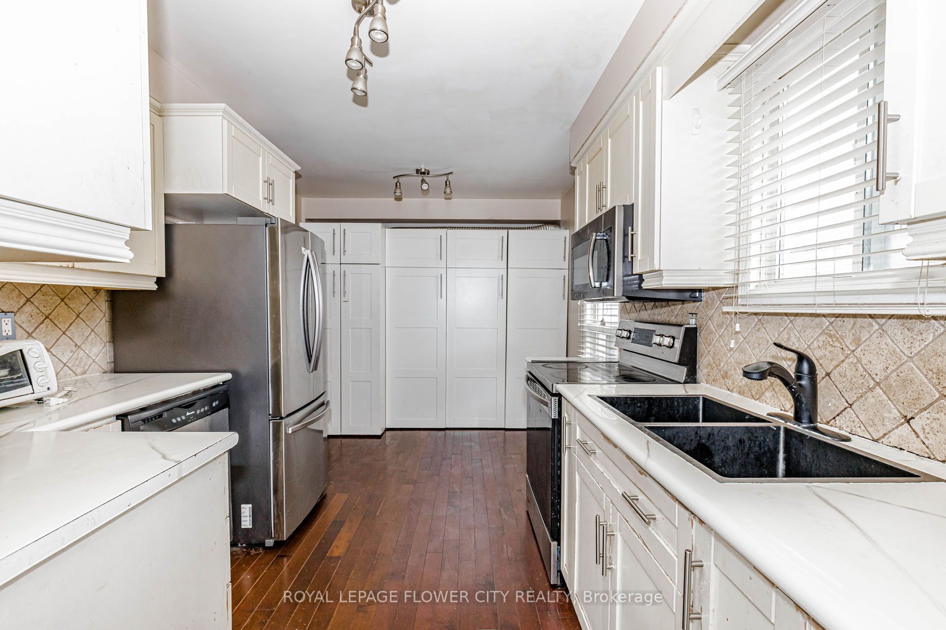 22 Wallingford Court Property Photo 13