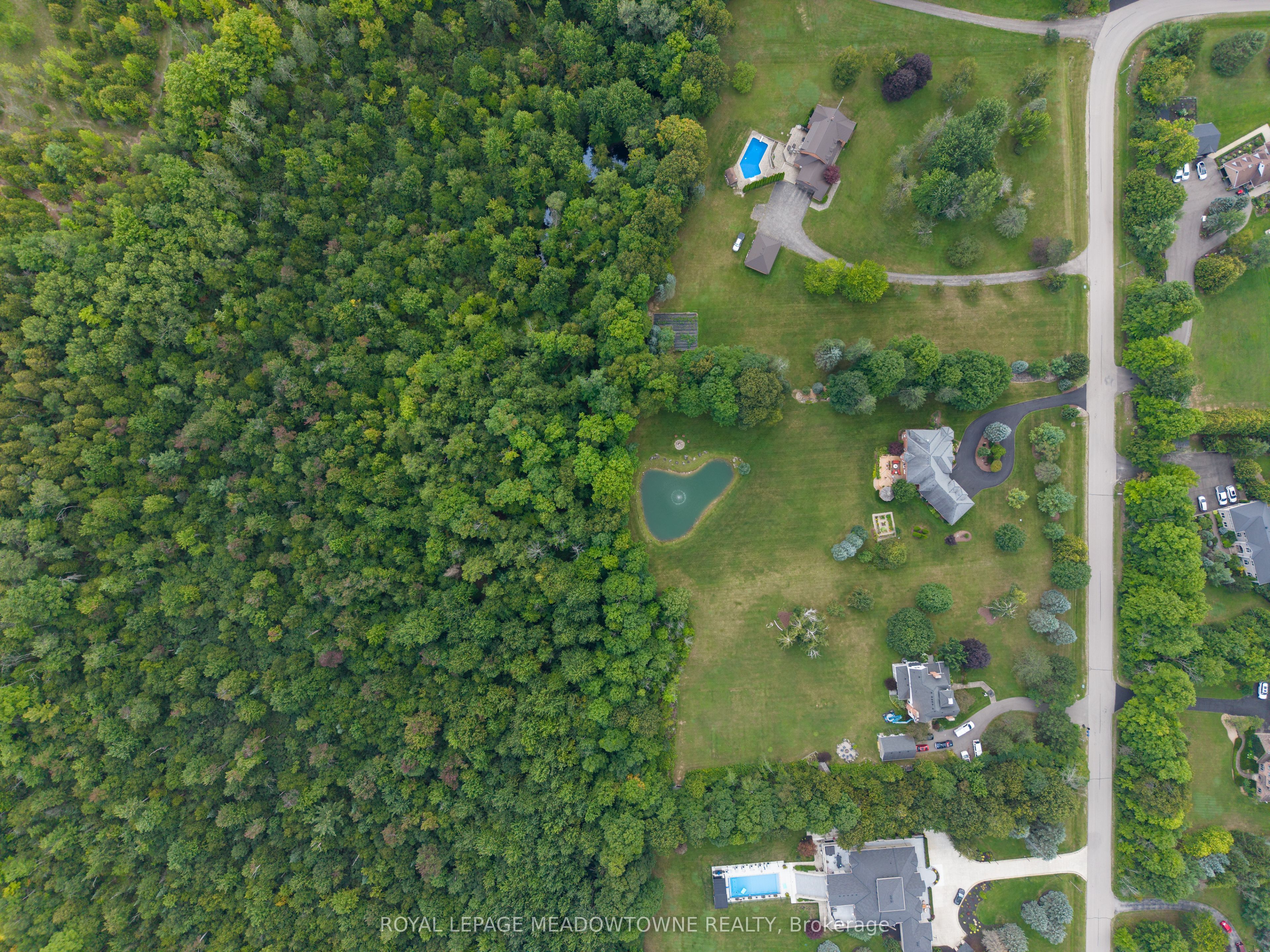 4215 Ennisclare Drive Property Photo 37