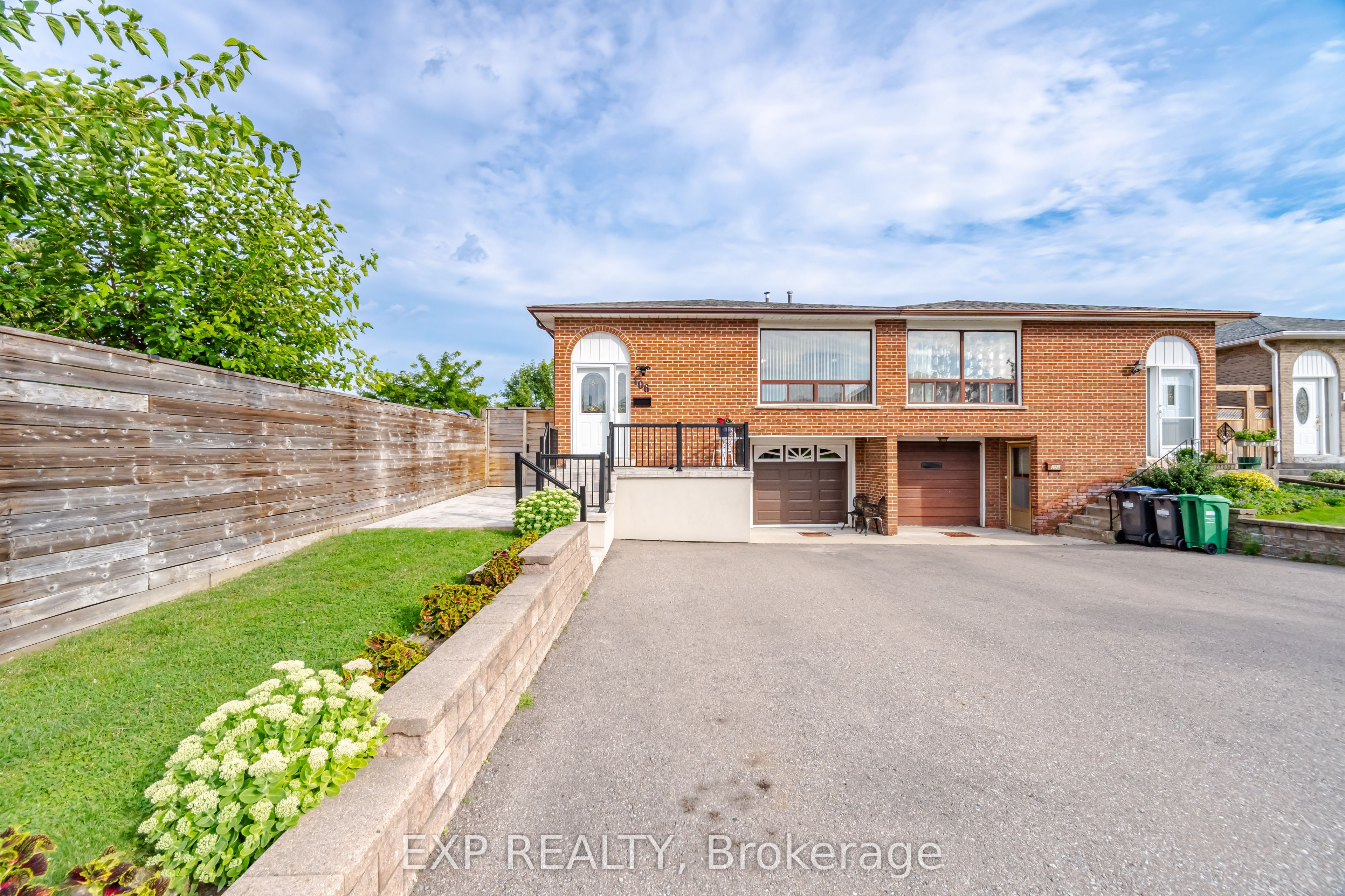 106 Hanson Road Property Photo 1