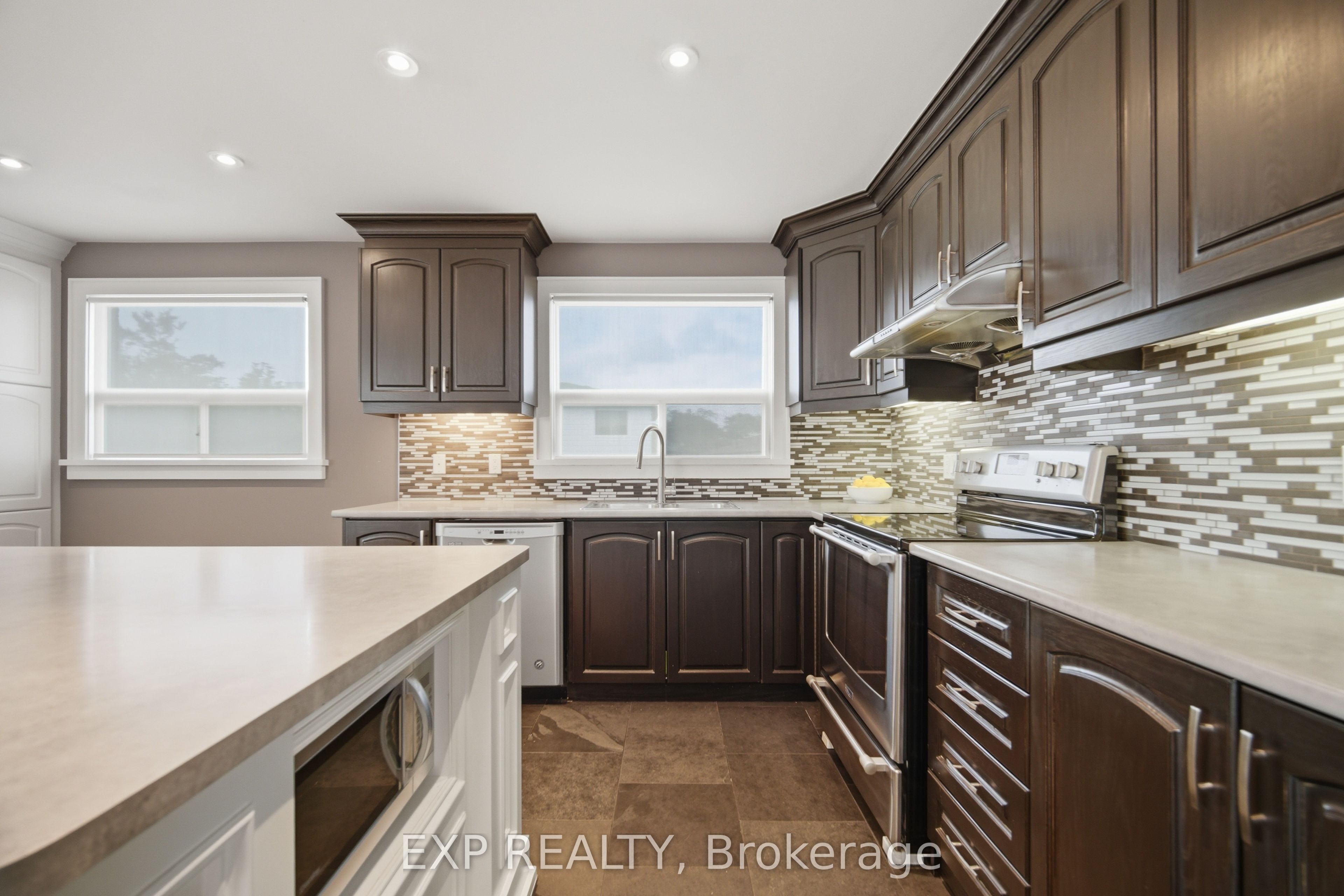 106 Hanson Road Property Photo 15