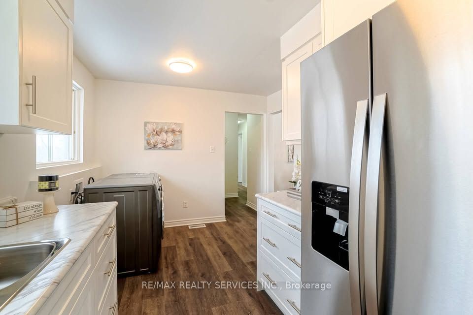 70 Montjoy Crescent Property Photo 9