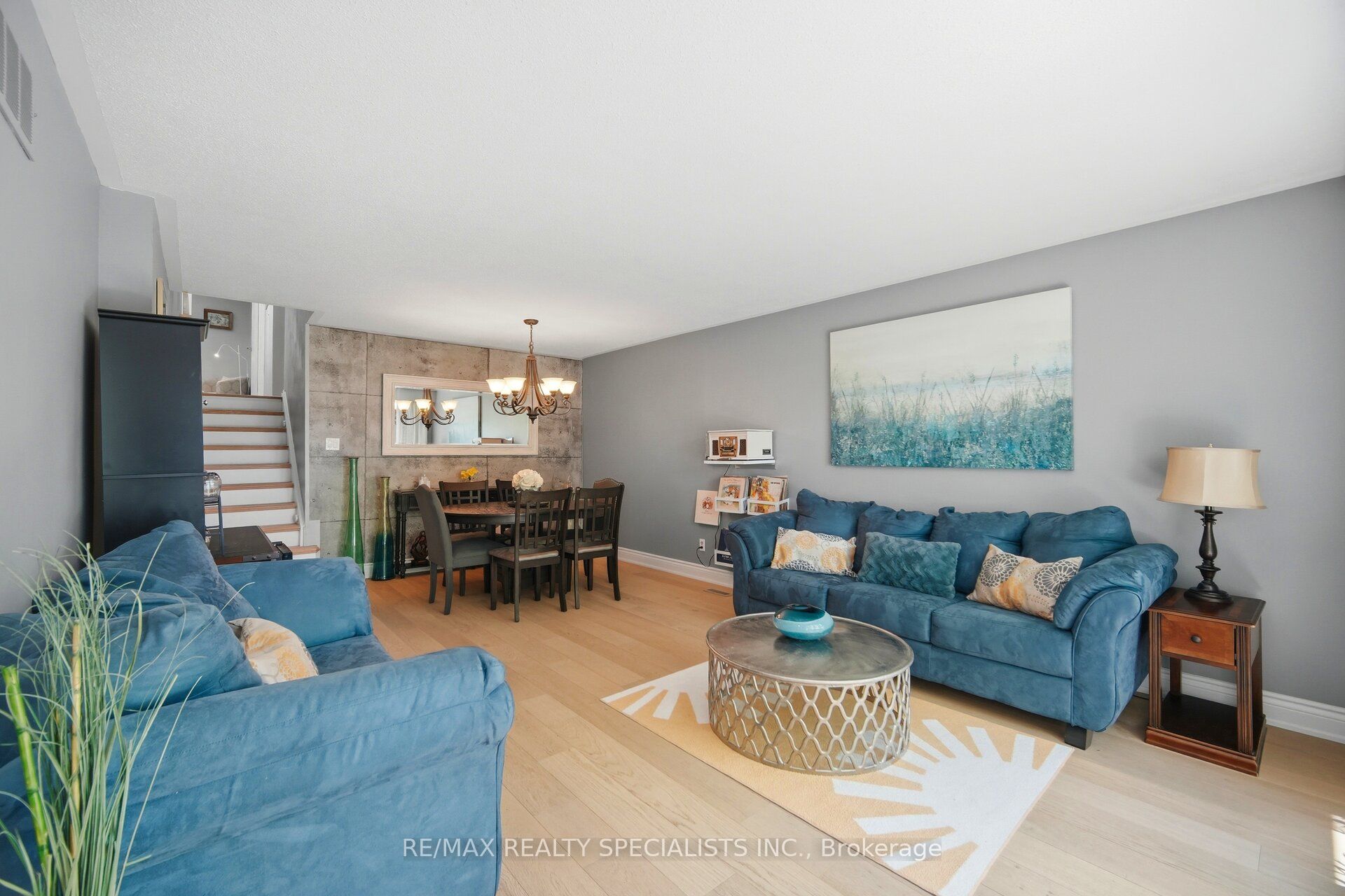 3673 Fieldgate Drive Property Photo 7
