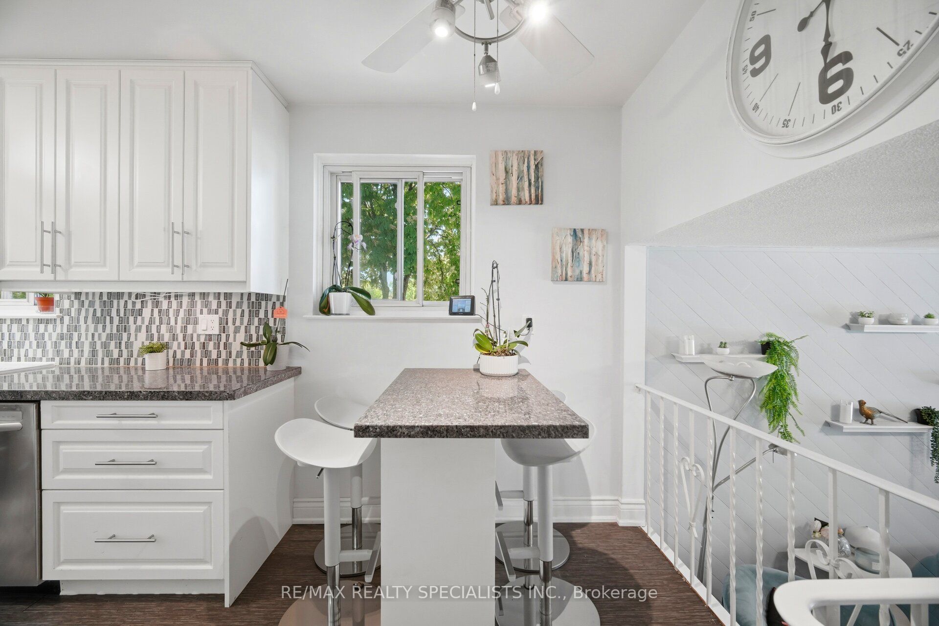 3673 Fieldgate Drive Property Photo 16