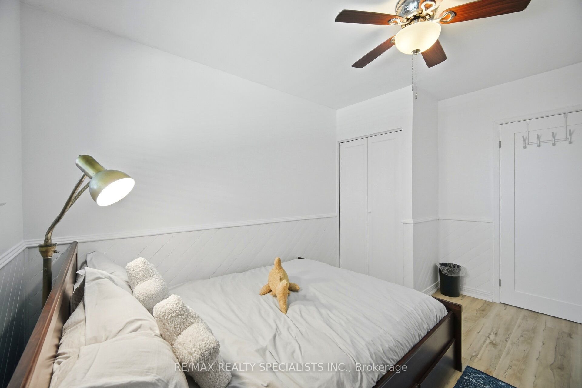 3673 Fieldgate Drive Property Photo 21