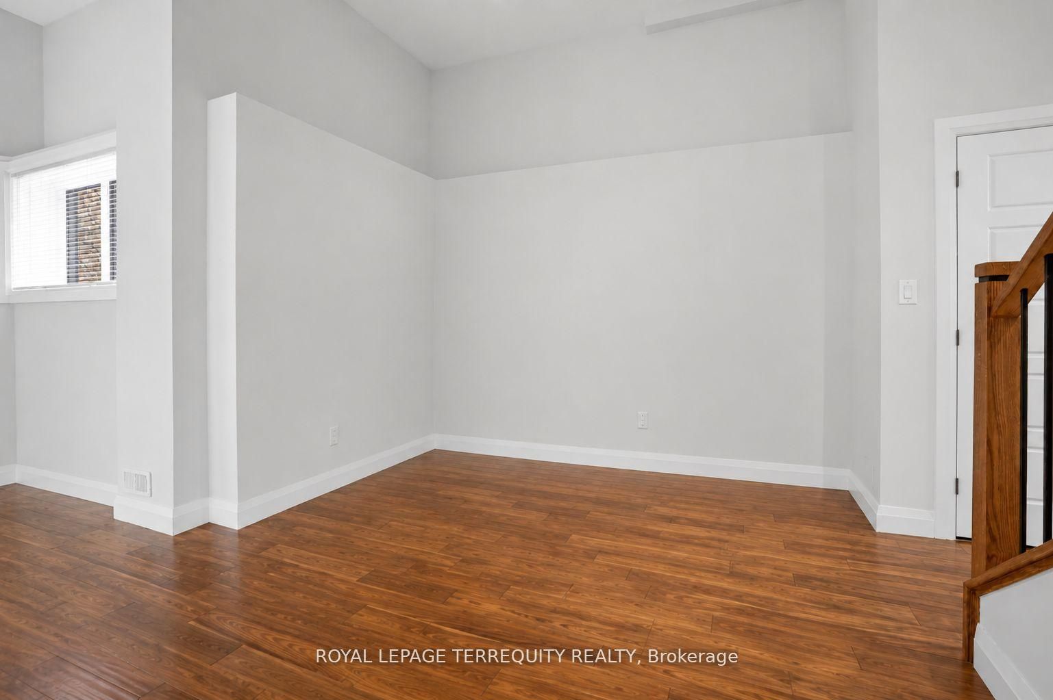 716 North Shore Boulevard E Property Photo 22