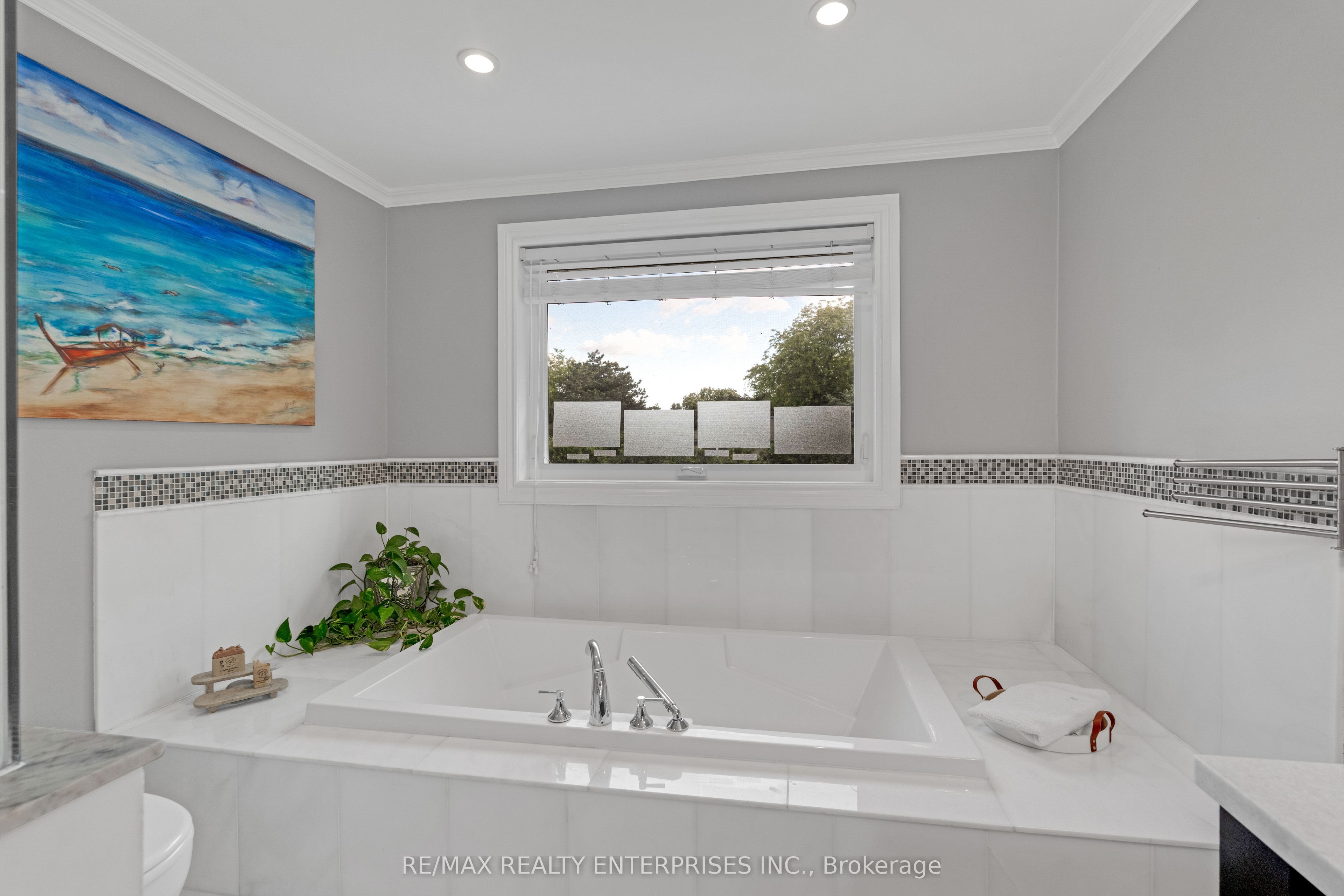 2084 Obeck Crescent Property Photo 20