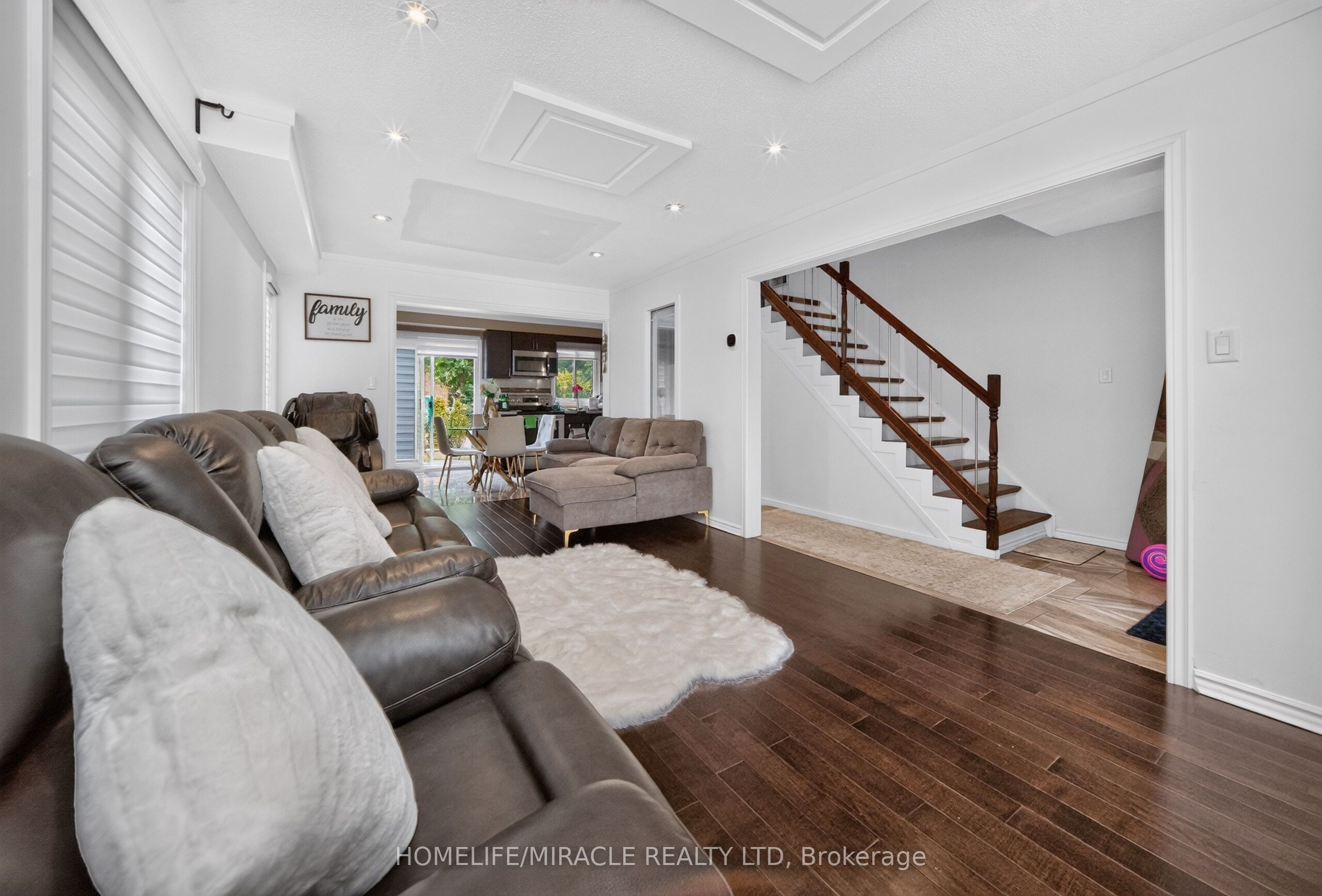 4 Summertime Court Property Photo 6