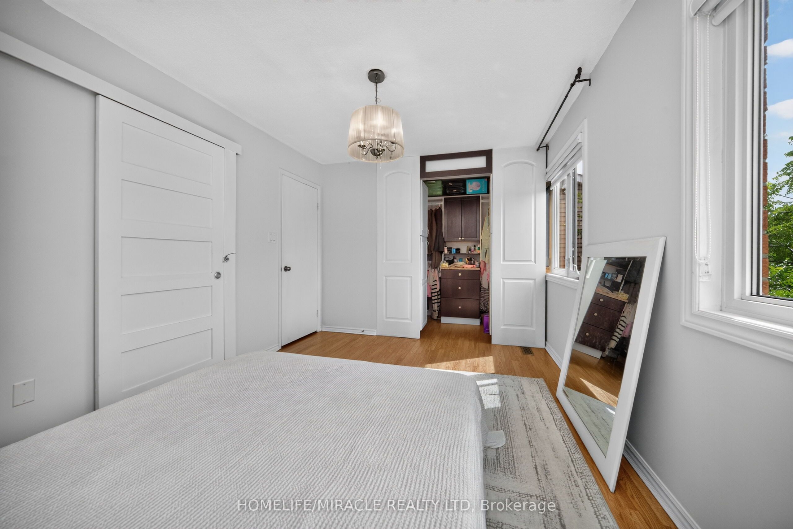 4 Summertime Court Property Photo 16