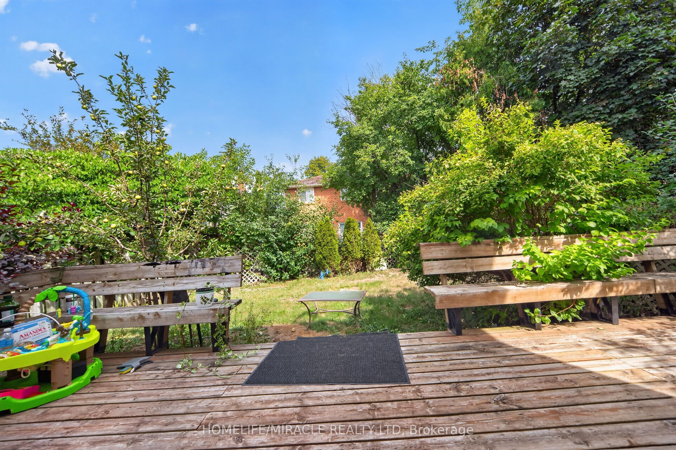 4 Summertime Court Property Photo 23