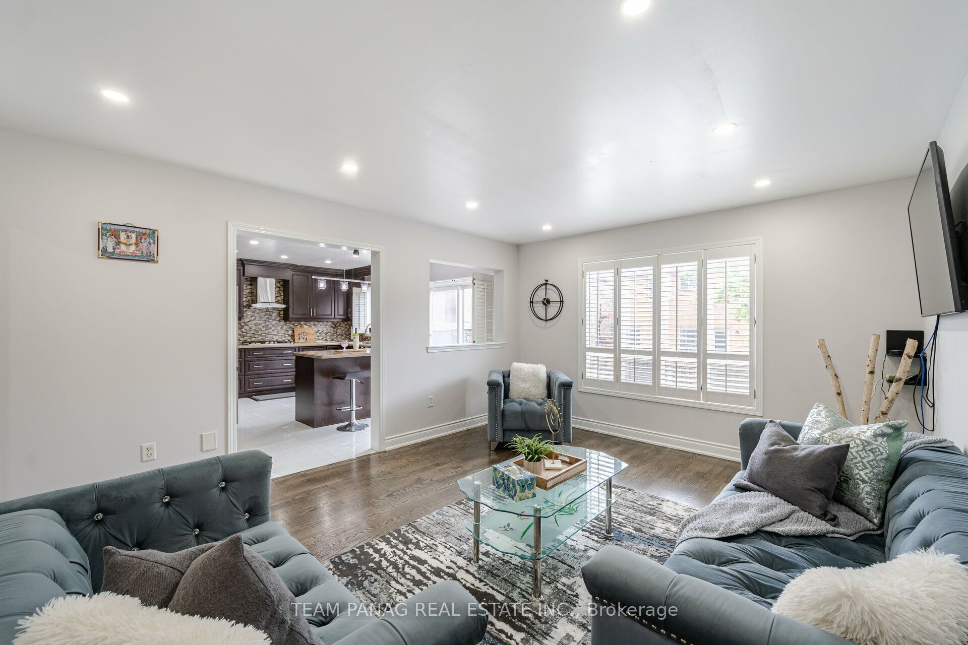19 Zimmer Street Property Photo 22