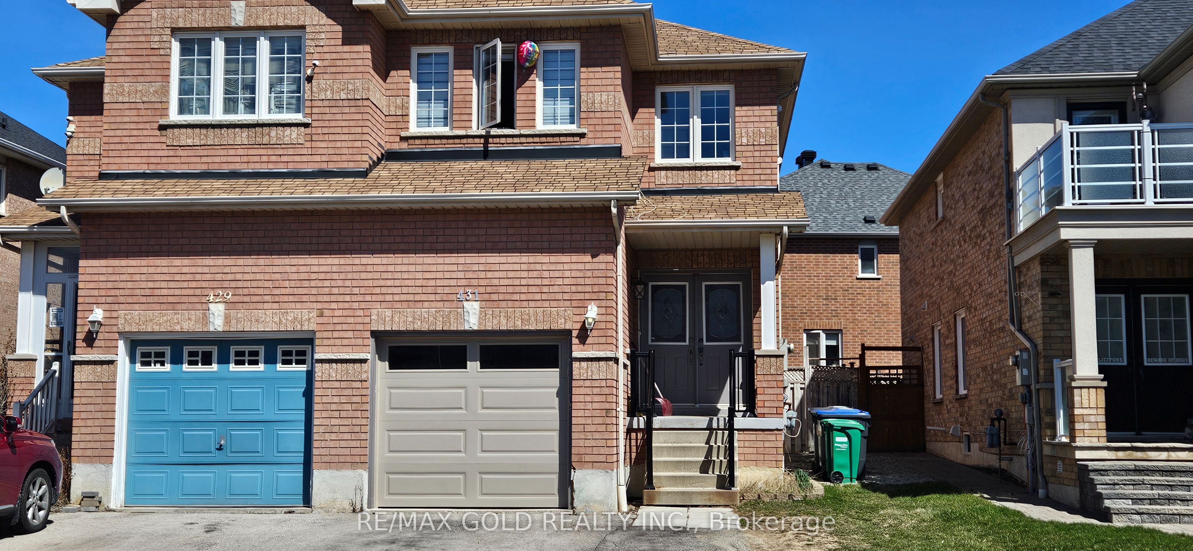 431 Krotone Crescent Upper Property Photo 1