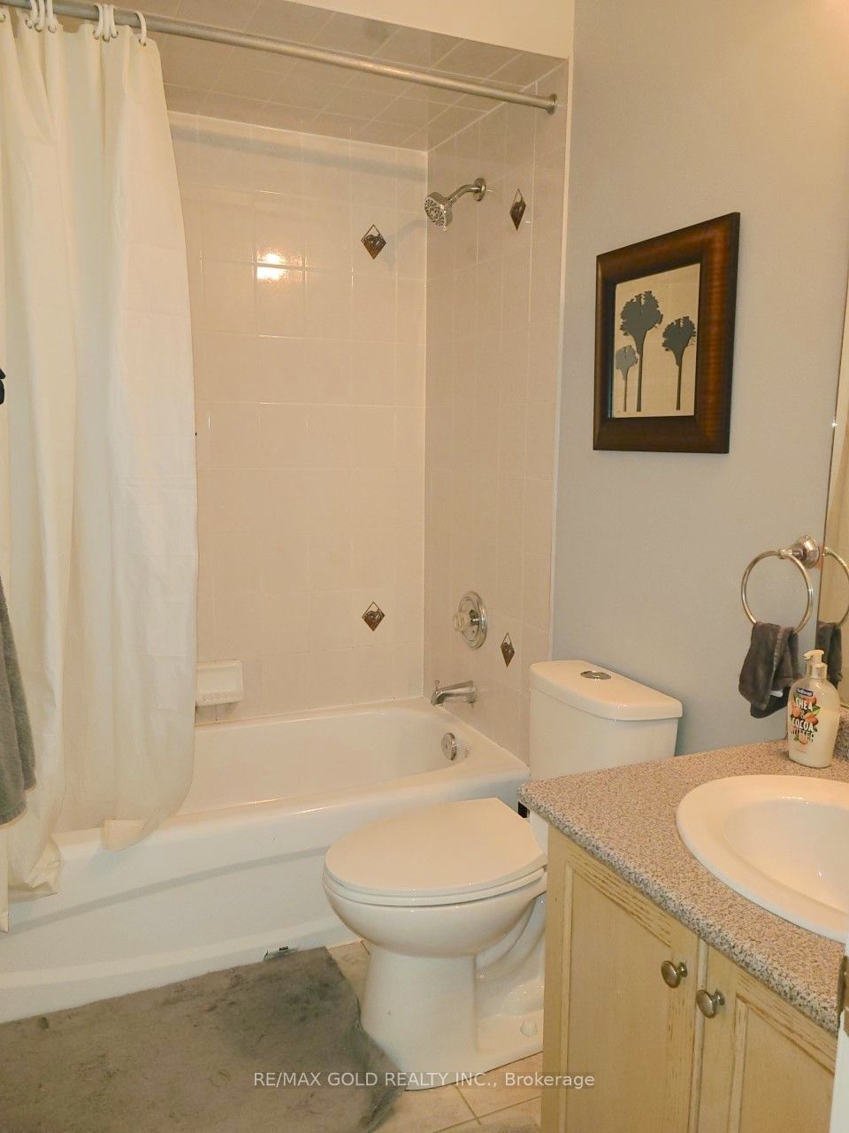 431 Krotone Crescent Upper Property Photo 13