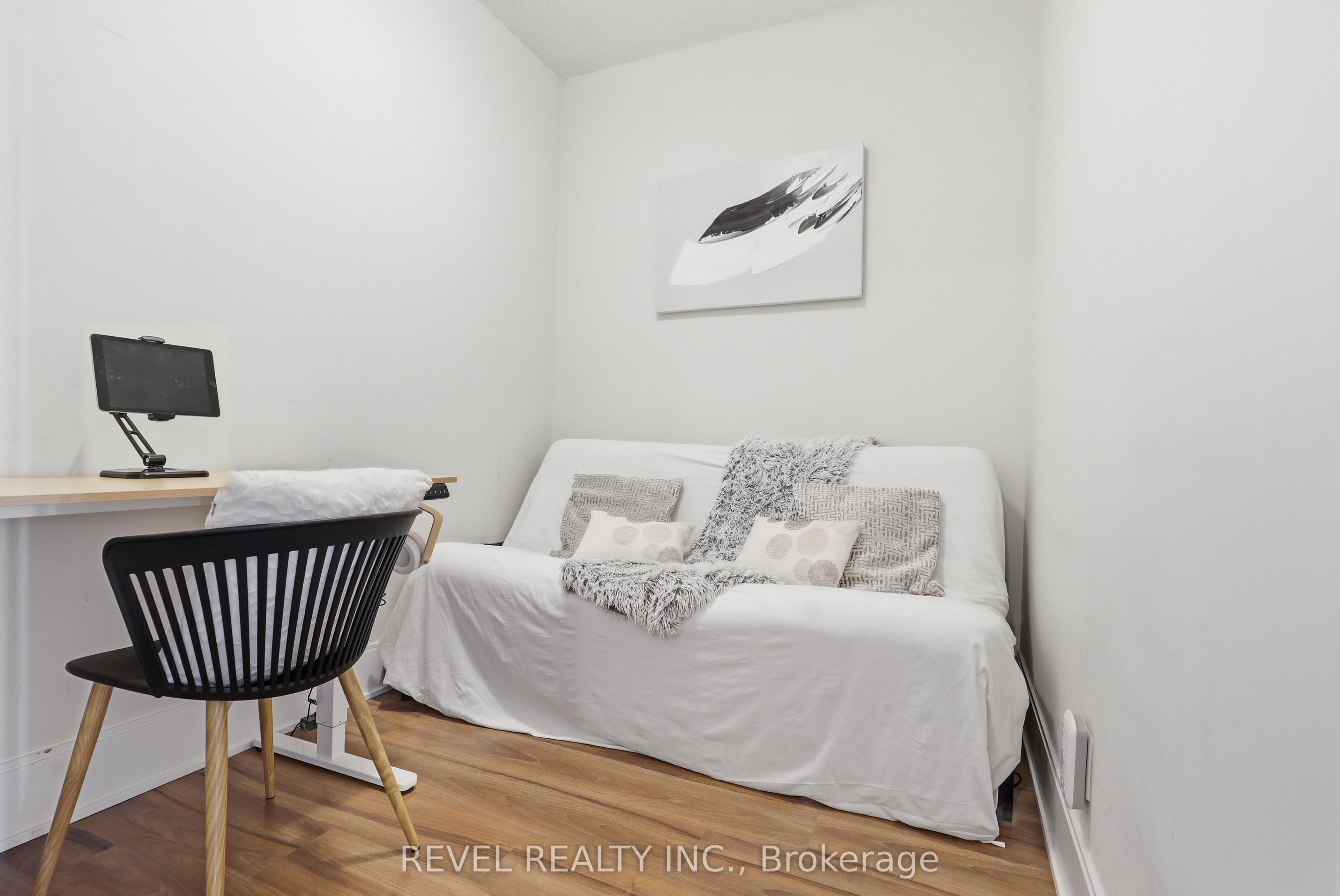 330 Burnhamthorpe Road W 3101 Property Photo 10