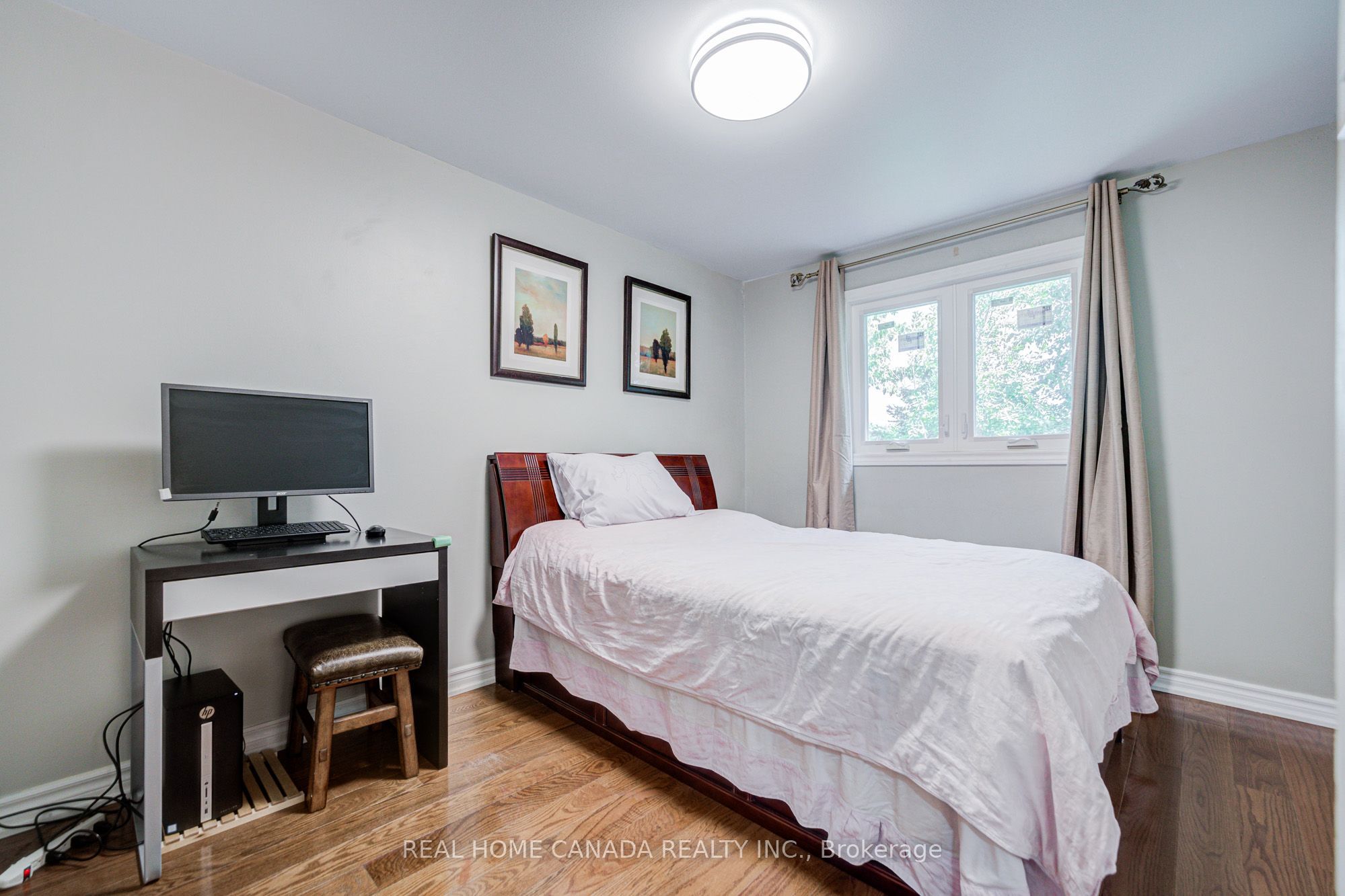 19 Hepworth Drive Property Photo 21