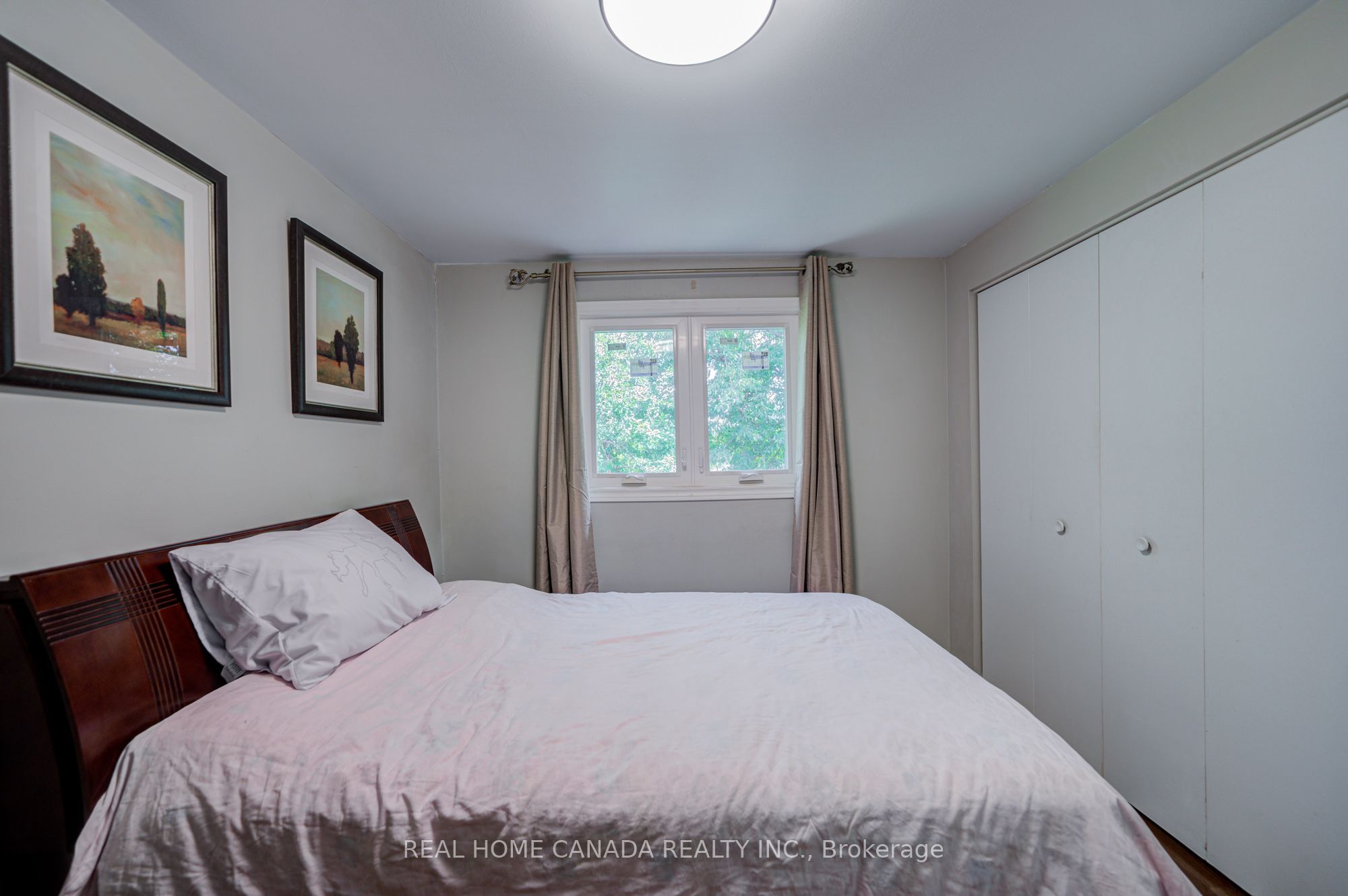 19 Hepworth Drive Property Photo 22