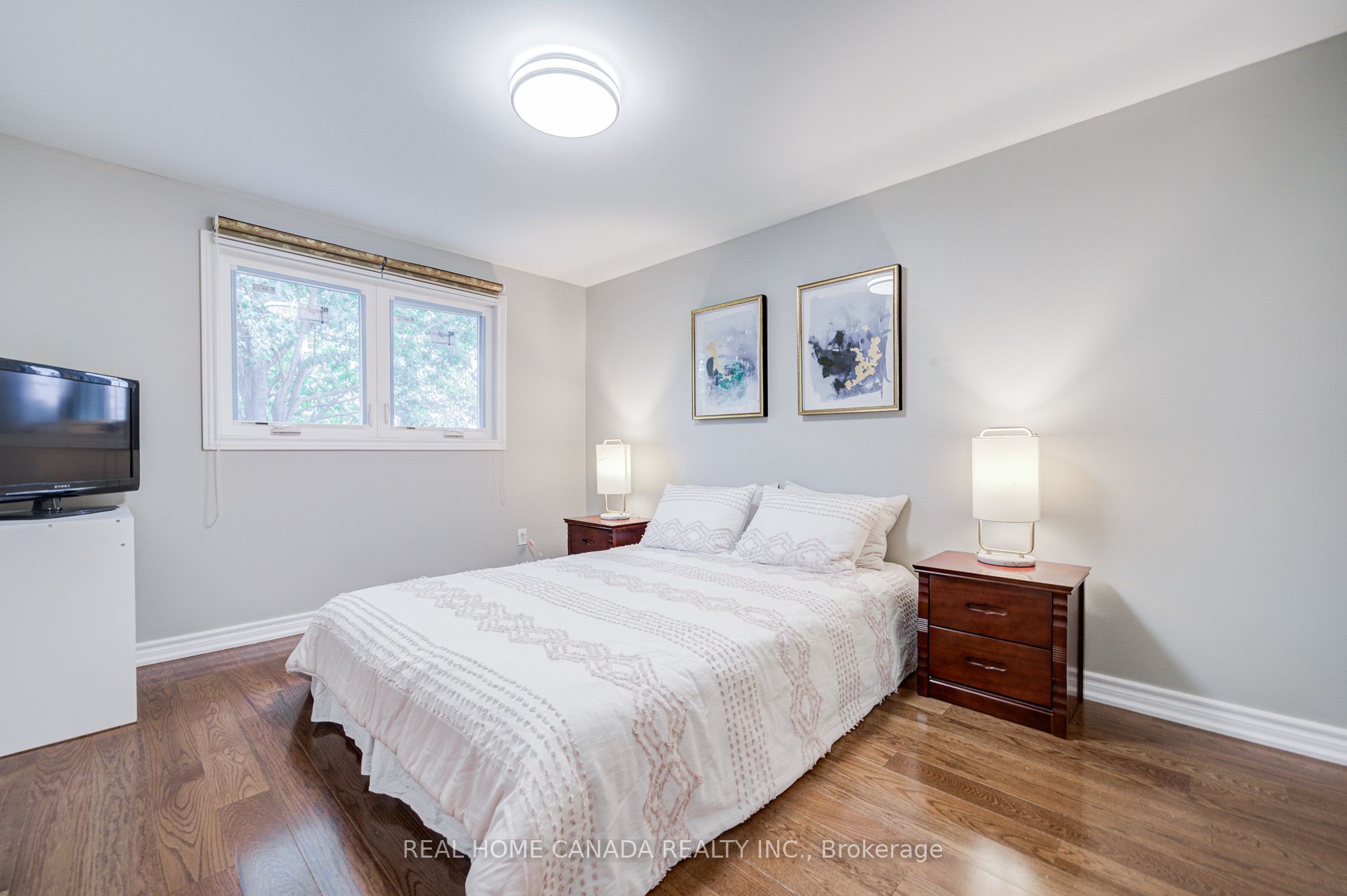 19 Hepworth Drive Property Photo 24