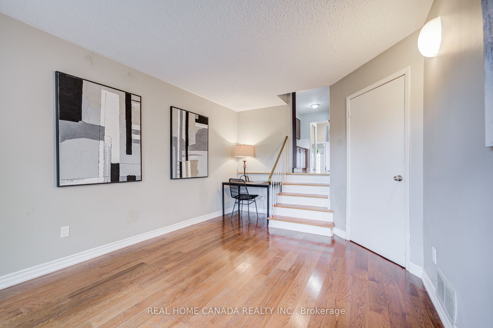 19 Hepworth Drive Property Photo 29