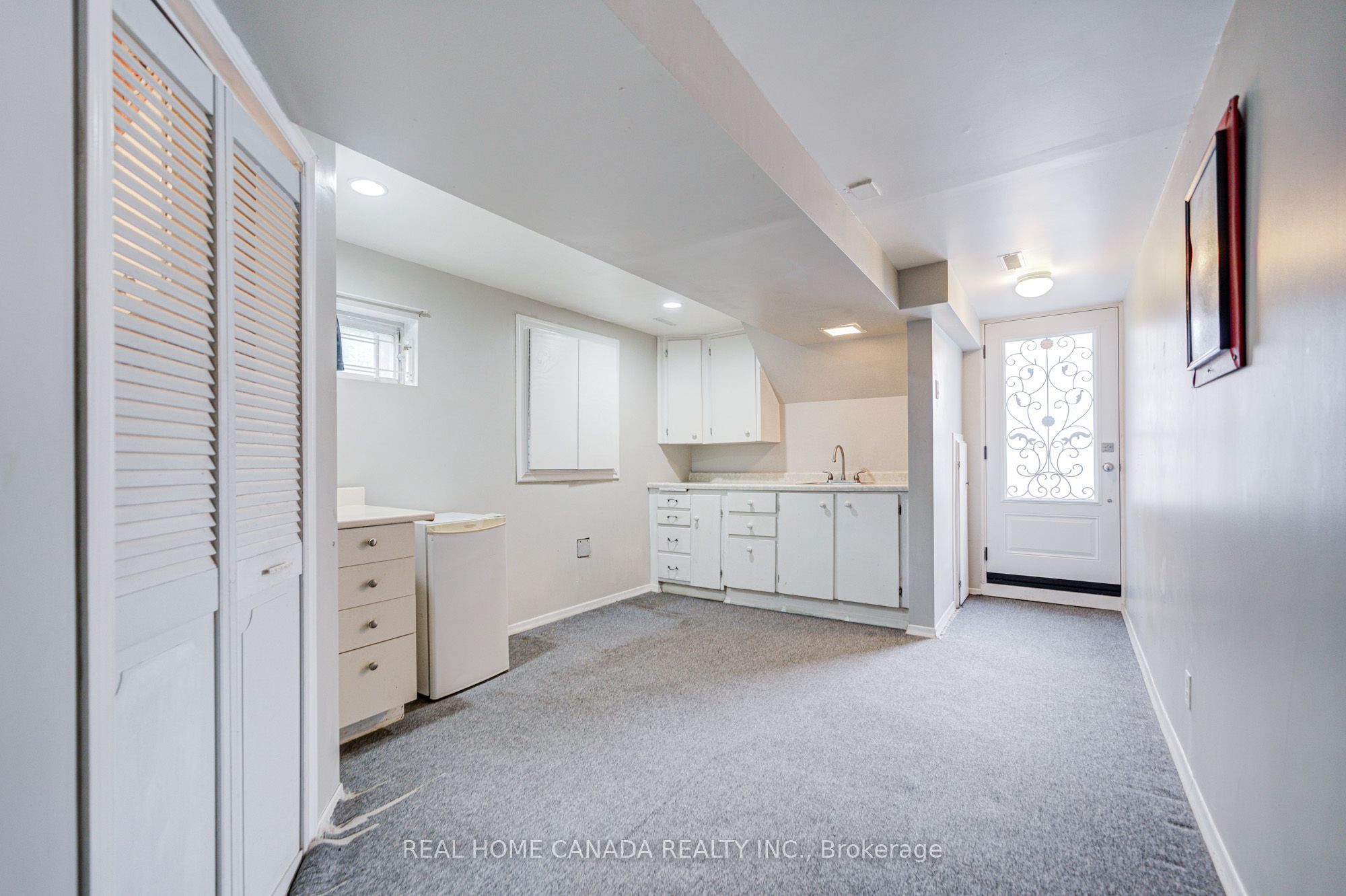 19 Hepworth Drive Property Photo 36