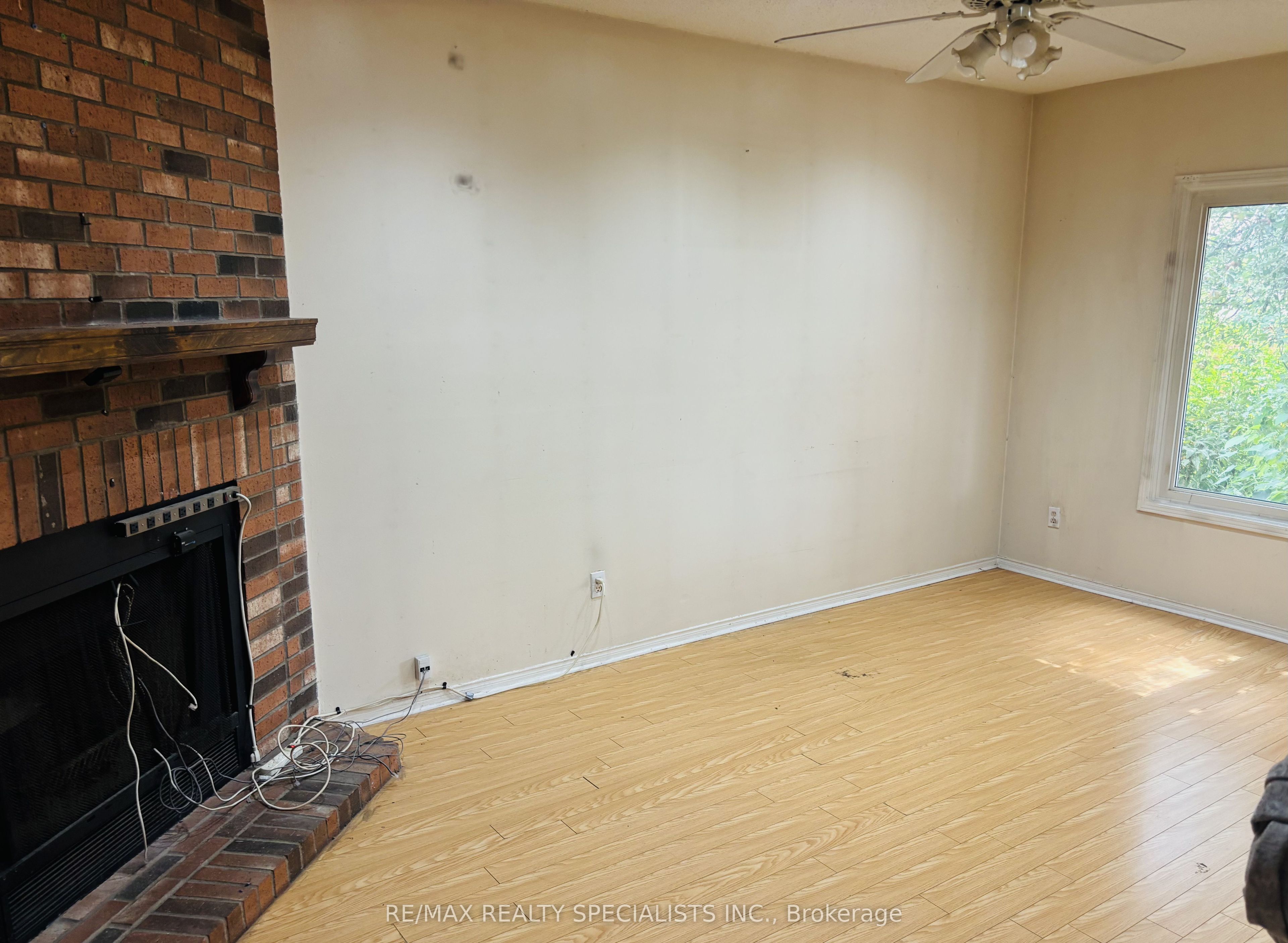 33 Cherrytree Drive Property Photo 17
