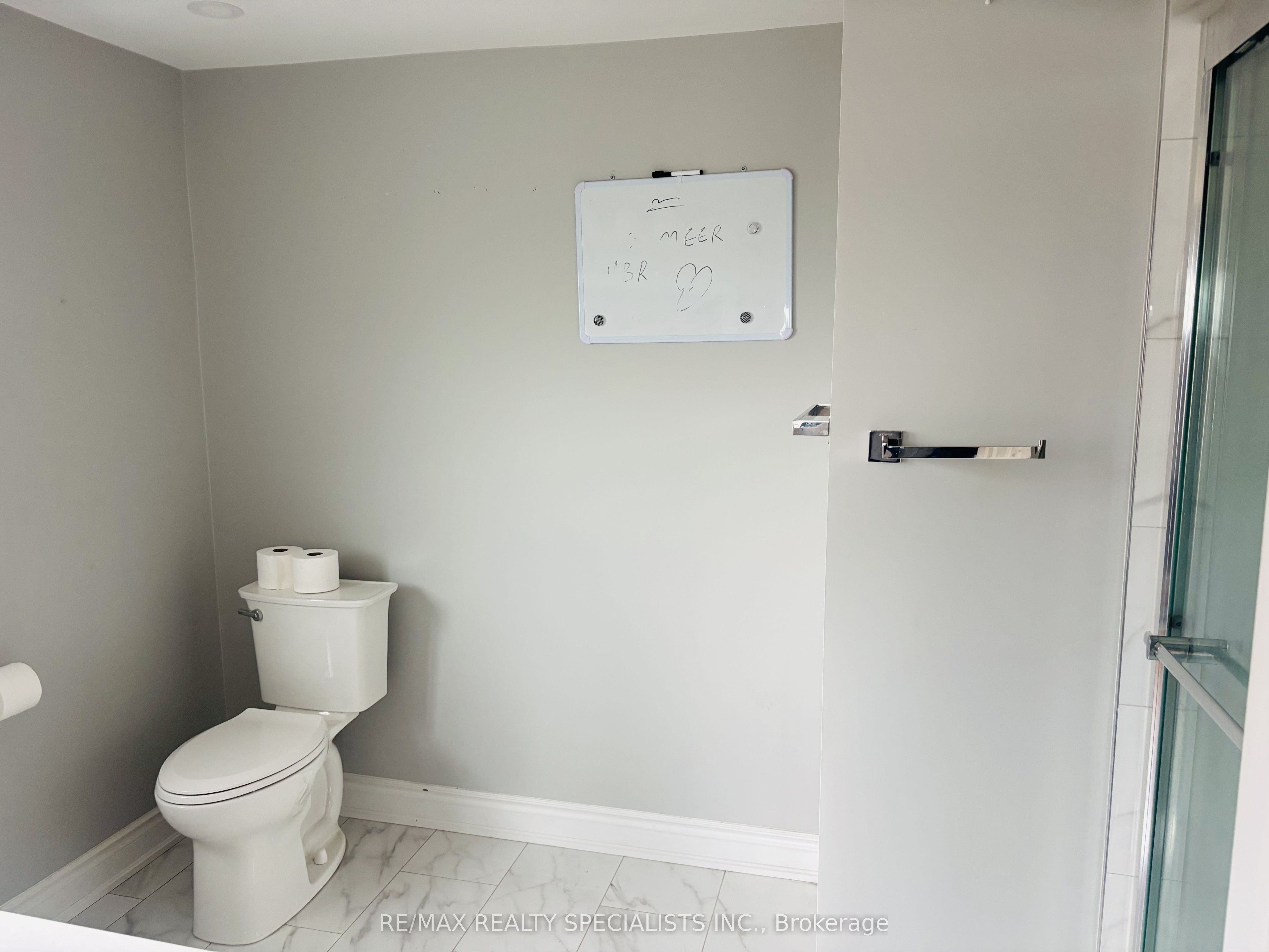 33 Cherrytree Drive Property Photo 20