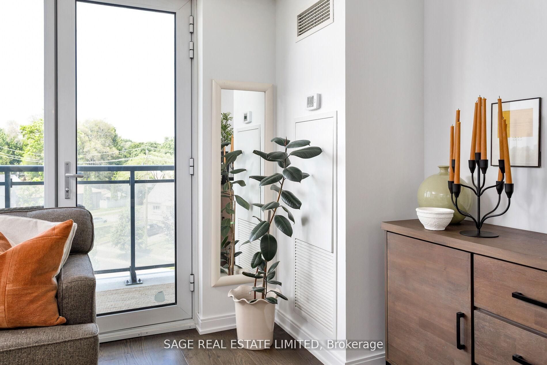 760 The Queensway 401 Property Photo 10