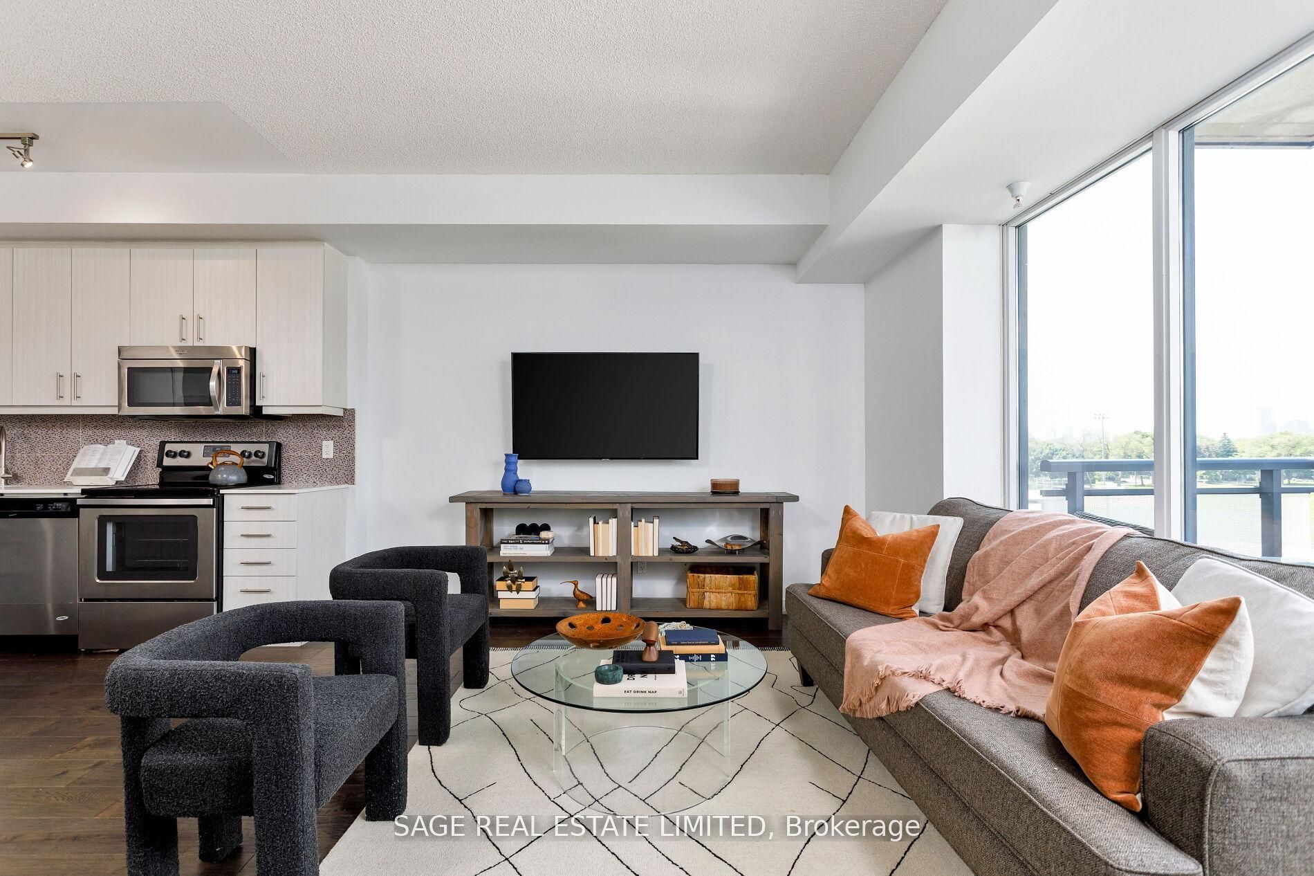 760 The Queensway 401 Property Photo 12