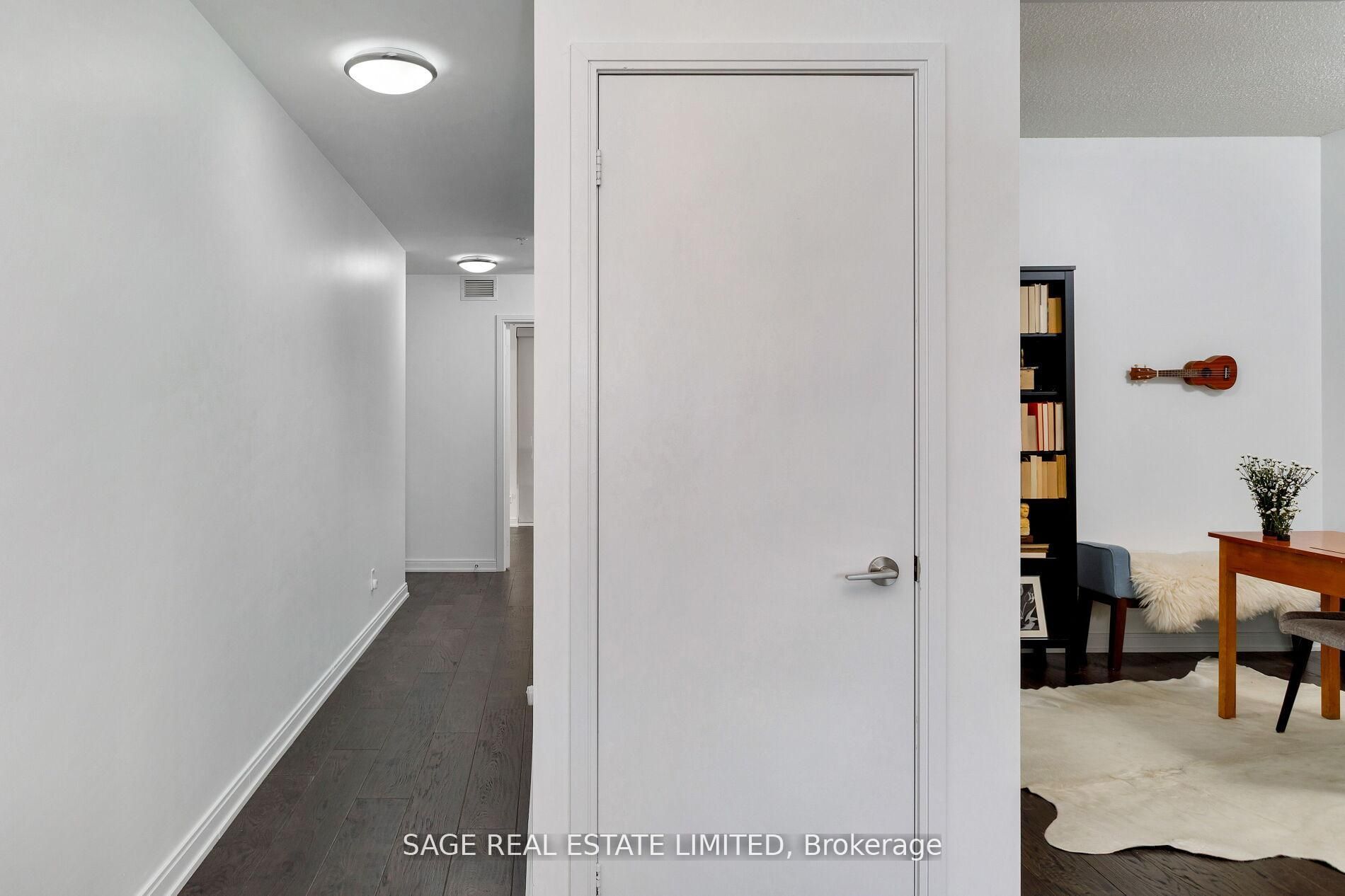 760 The Queensway 401 Property Photo 15