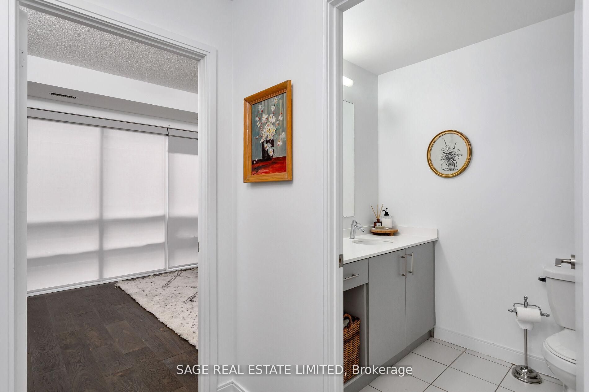 760 The Queensway 401 Property Photo 19