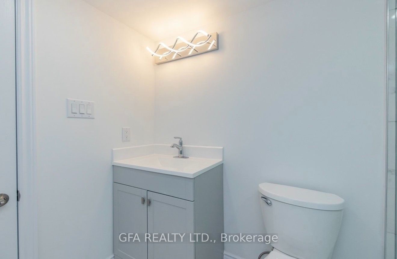 9 Melville Crescent #lower Property Photo 10