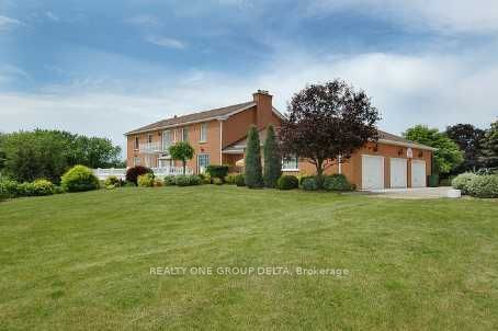 6 Bowman (upper Level) Avenue Property Photo 2