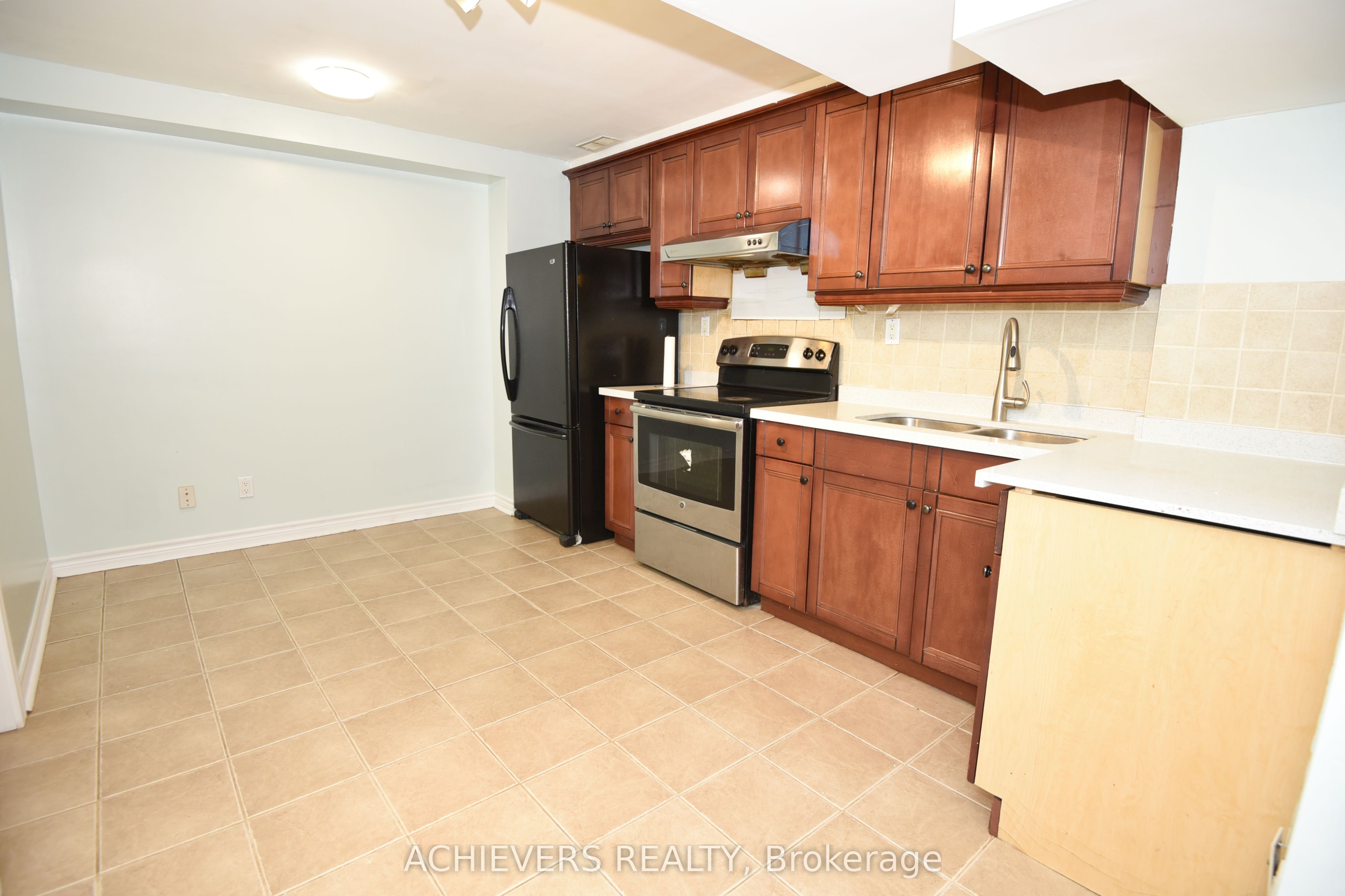 521 Navigator Drive Property Photo 38