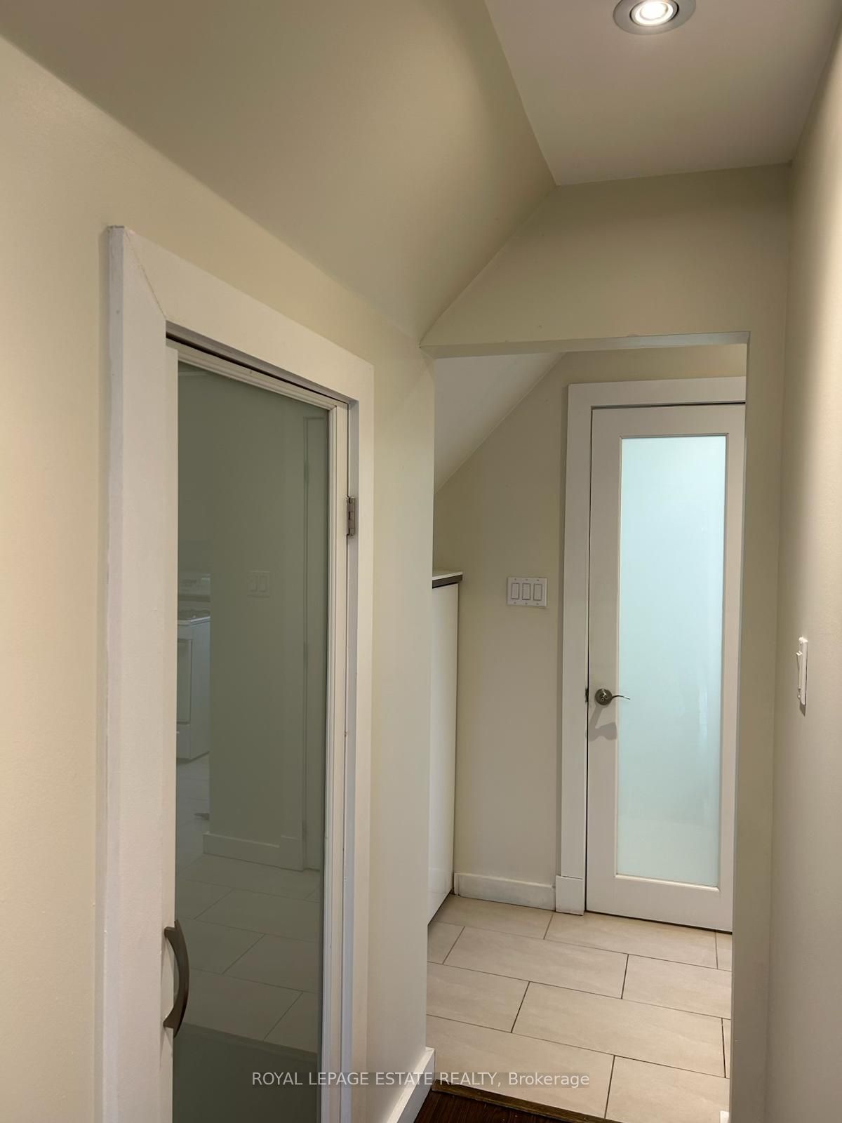 128 Mavety Street 3 Property Photo 10