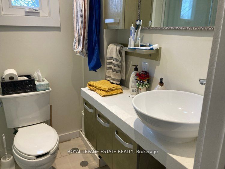 128 Mavety Street 3 Property Photo 13