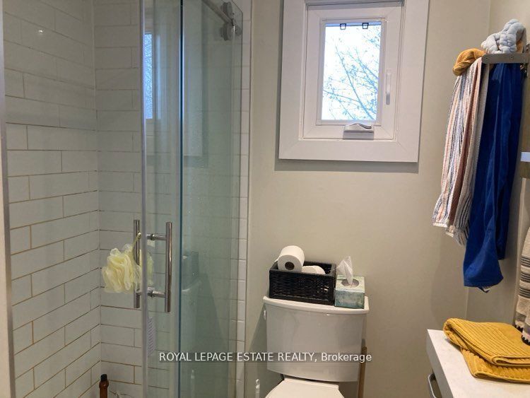 128 Mavety Street 3 Property Photo 14