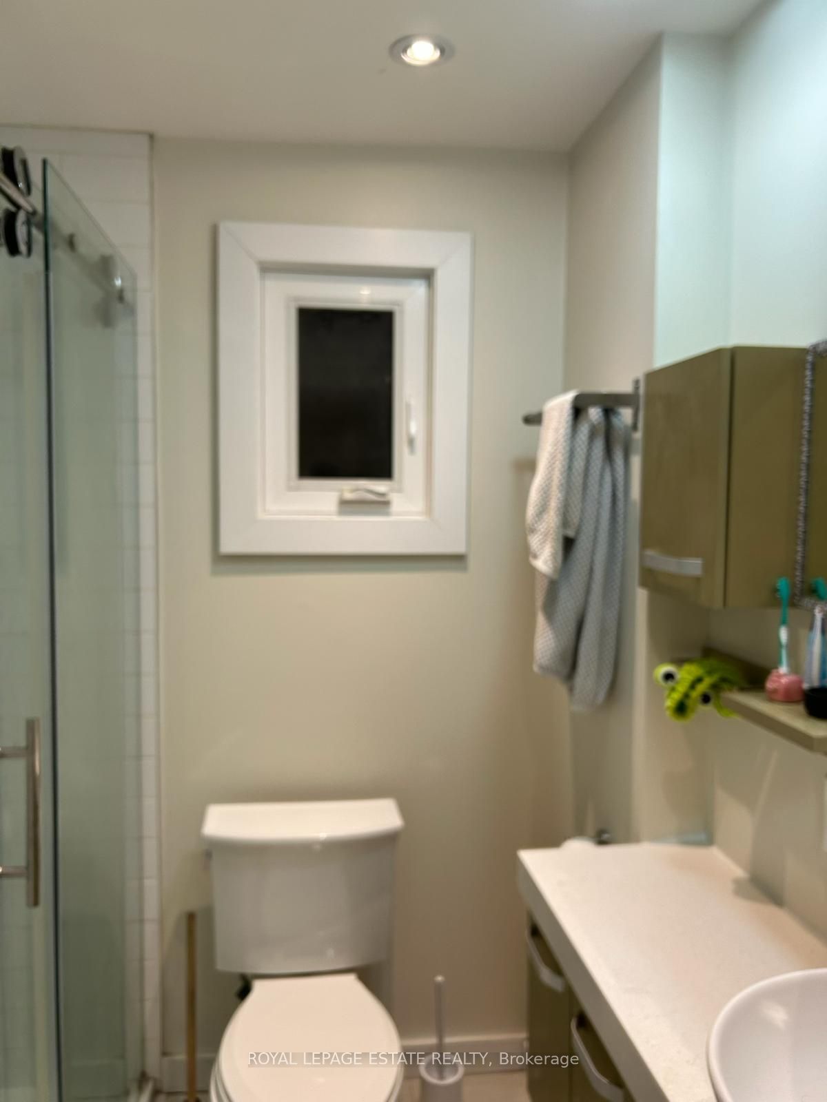 128 Mavety Street 3 Property Photo 15