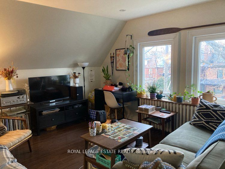 128 Mavety Street 3 Property Photo 20